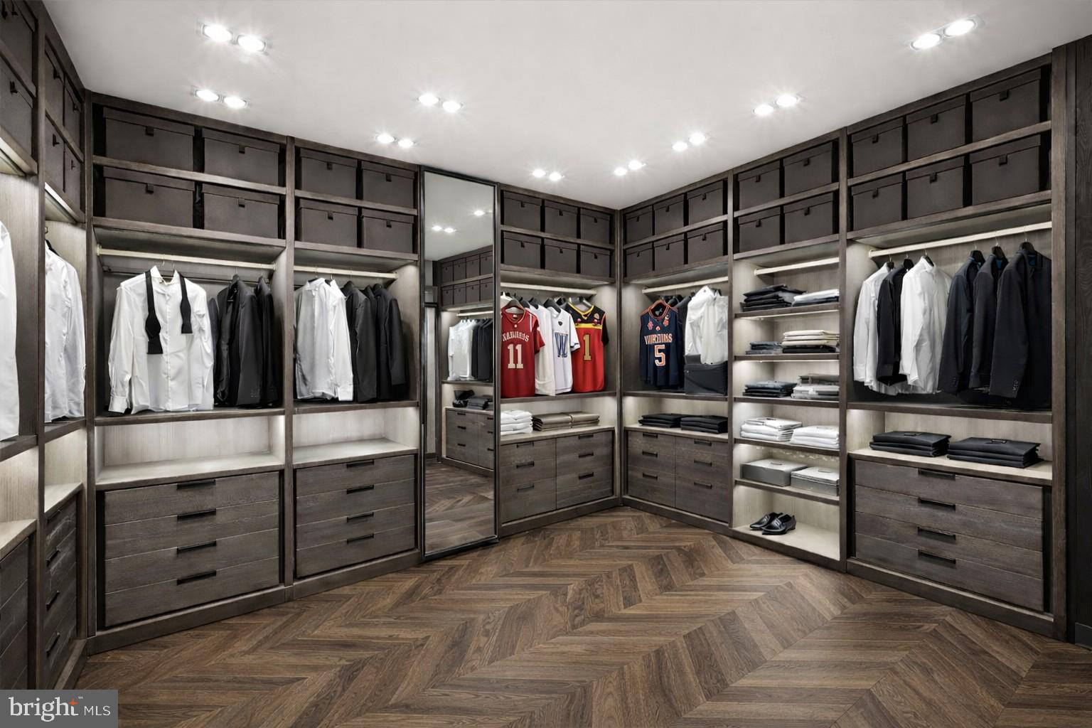 BROYHILL PARK - Residential