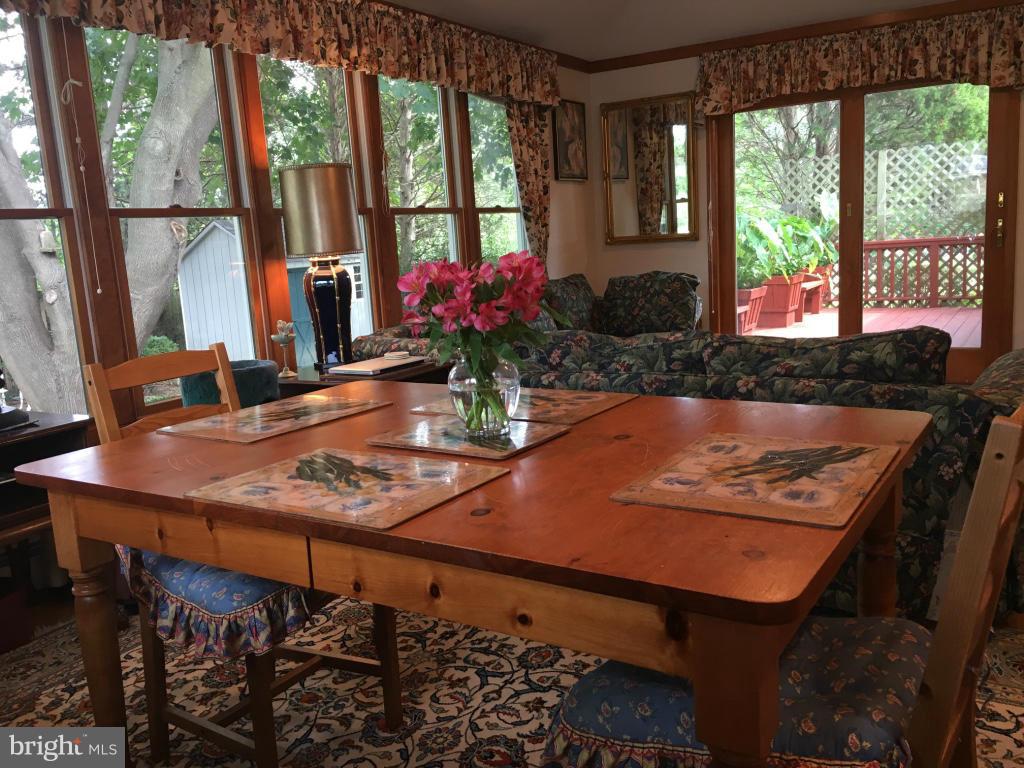 COLLEGE HEIGHTS - Residential