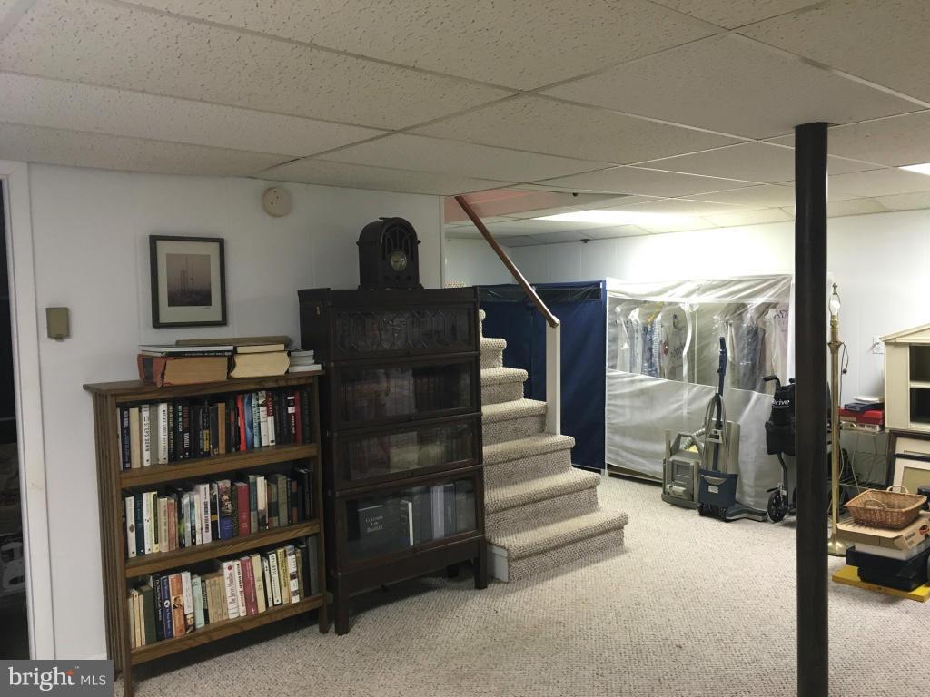 COLLEGE HEIGHTS - Residential