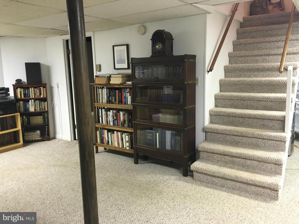 COLLEGE HEIGHTS - Residential