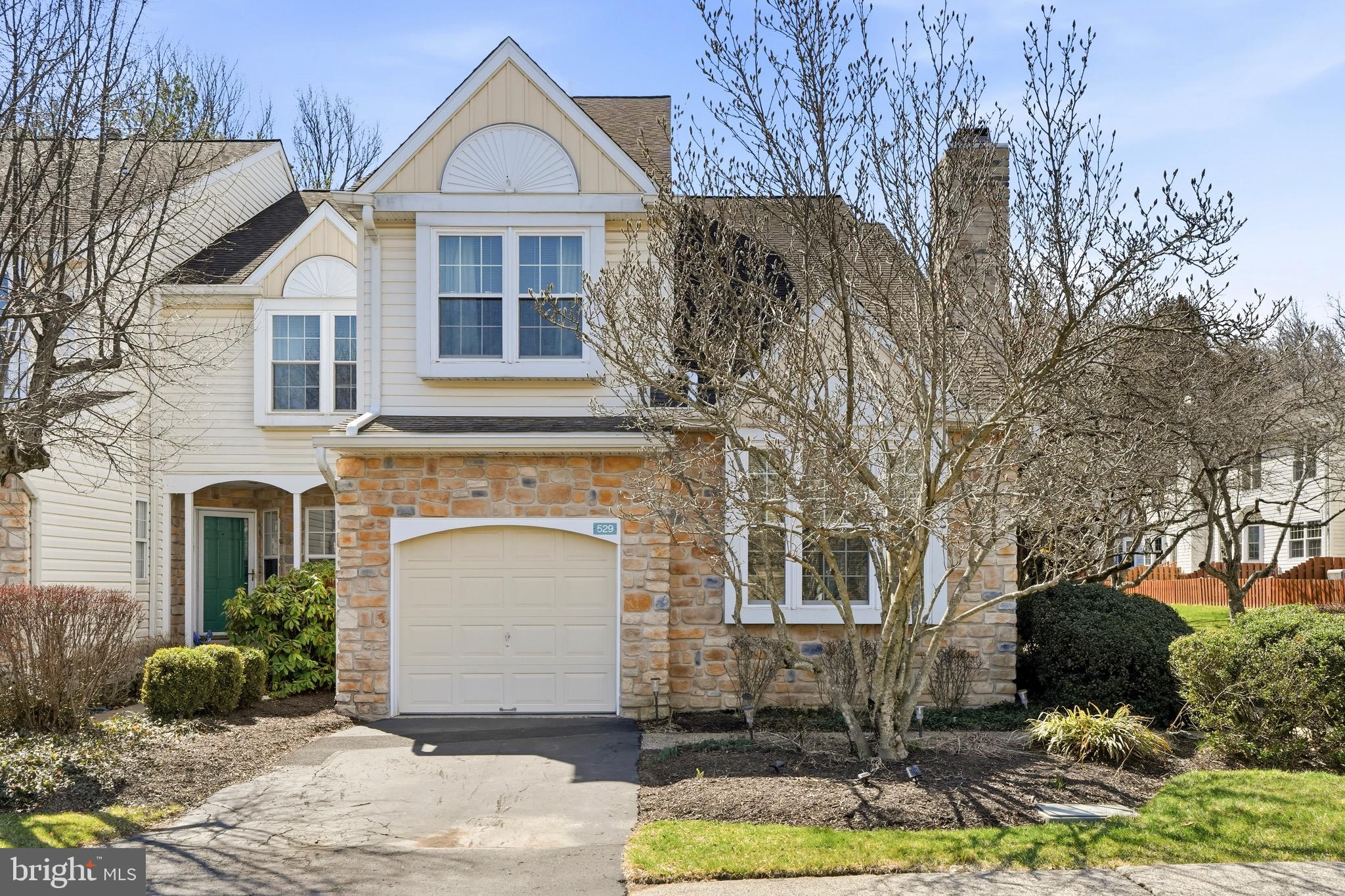 LOWER MAKEFIELD - Residential