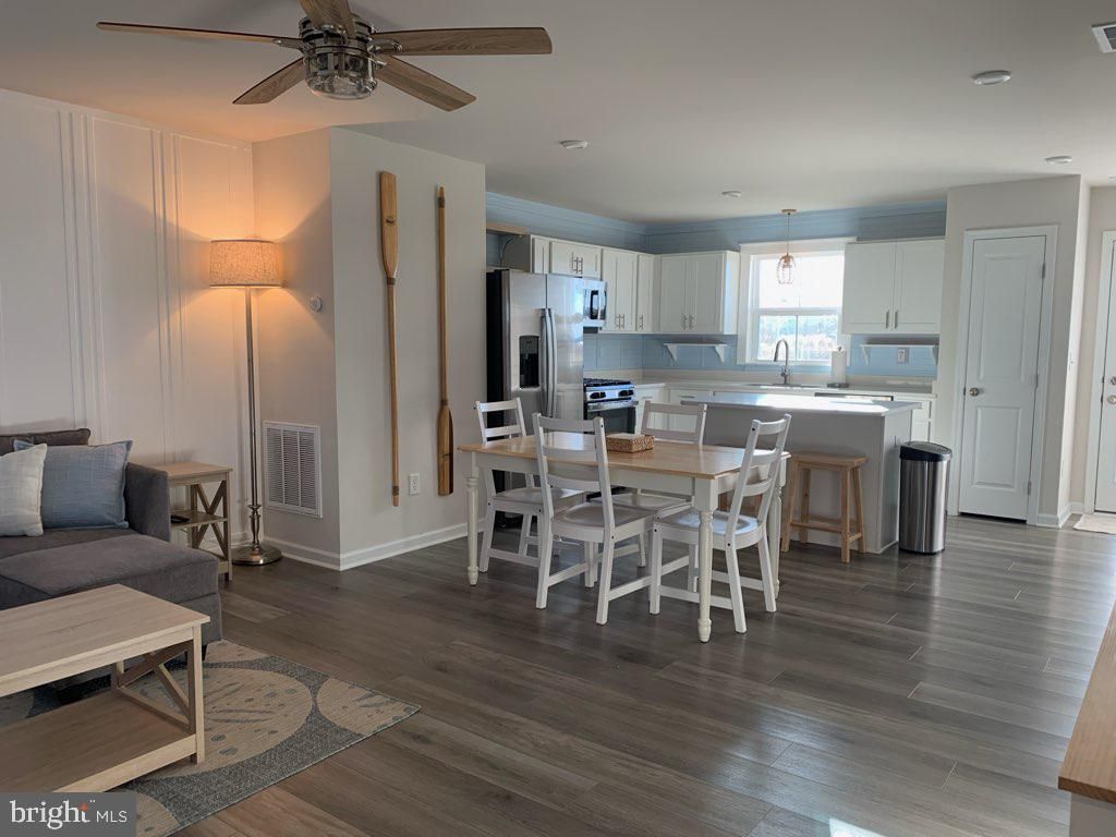 Photo of 25076 Saltwater Circle, SELBYVILLE, DE 19975 (MLS # DESU2102402)