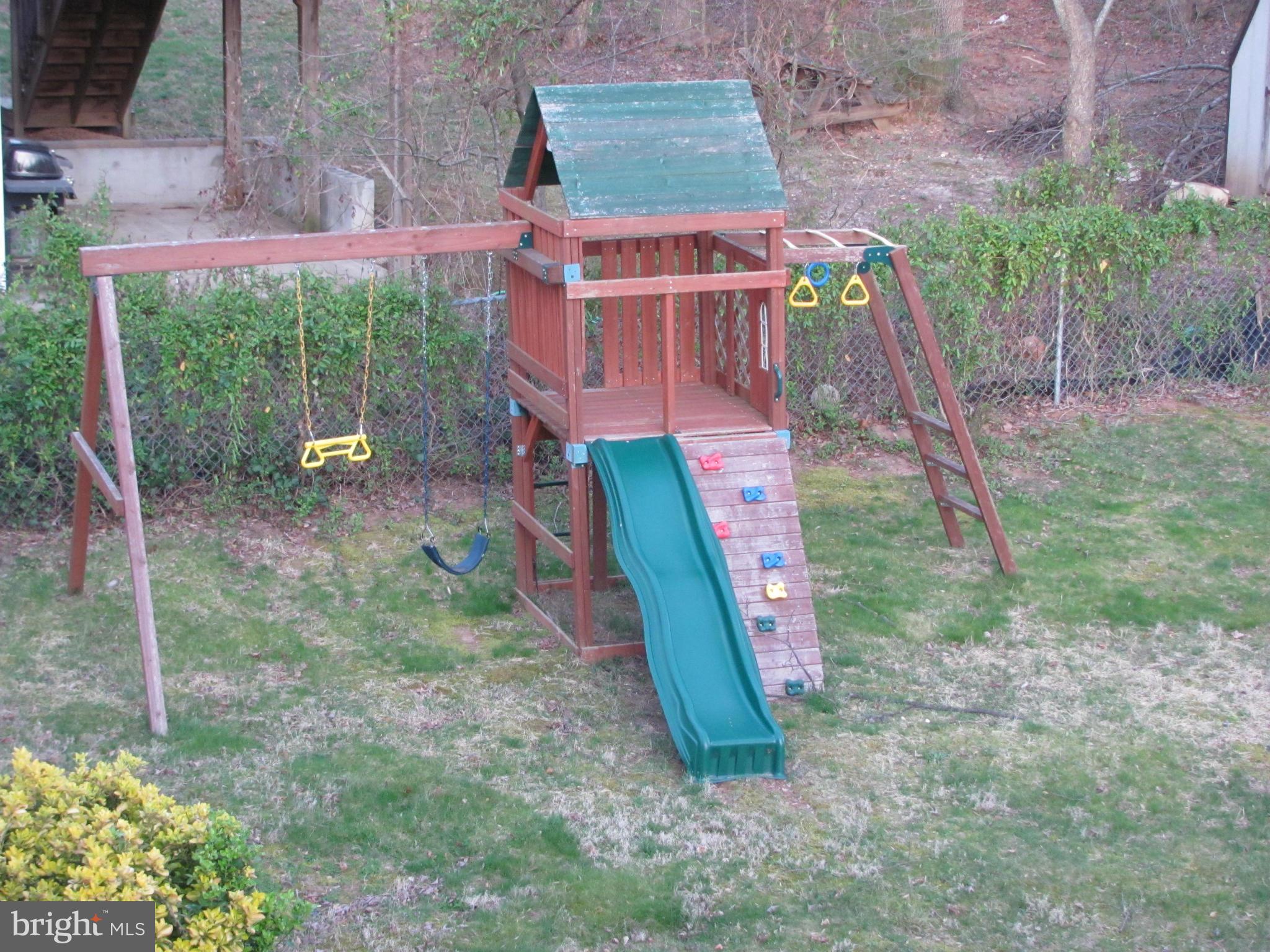 BATTLEFIELD GREEN - Residential