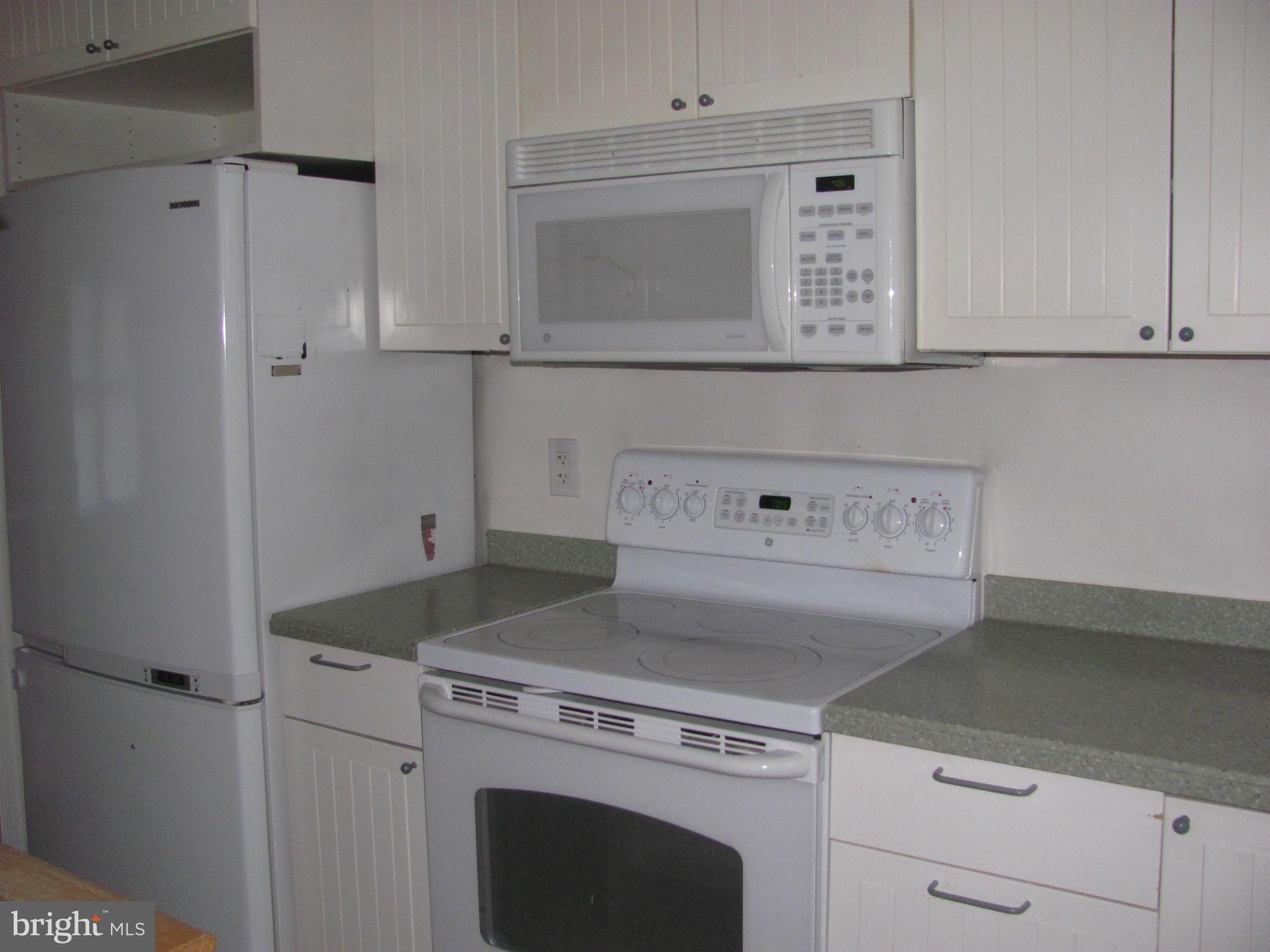 BATTLEFIELD GREEN - Residential