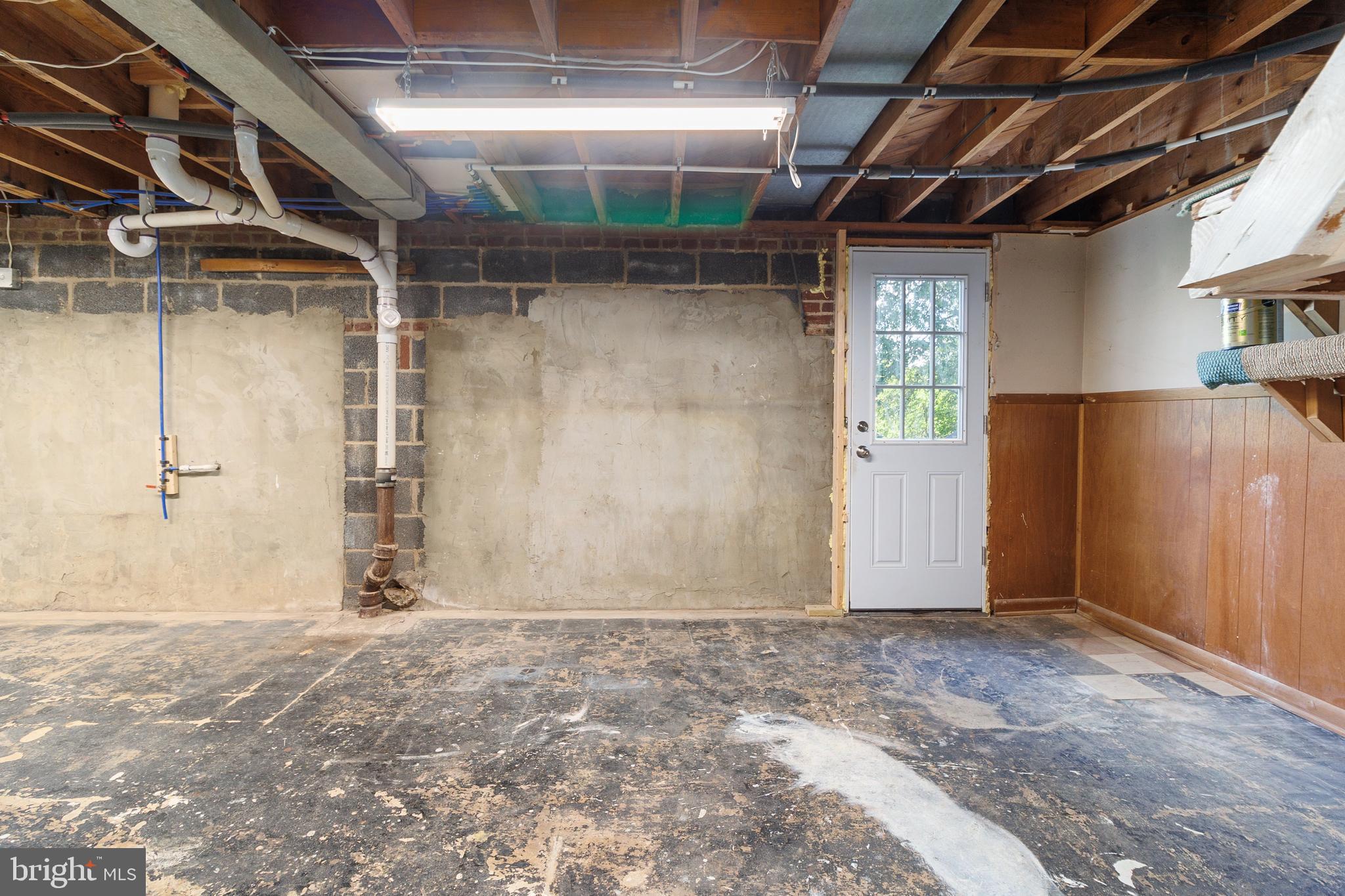 CHESTNUT HILLS - Residential