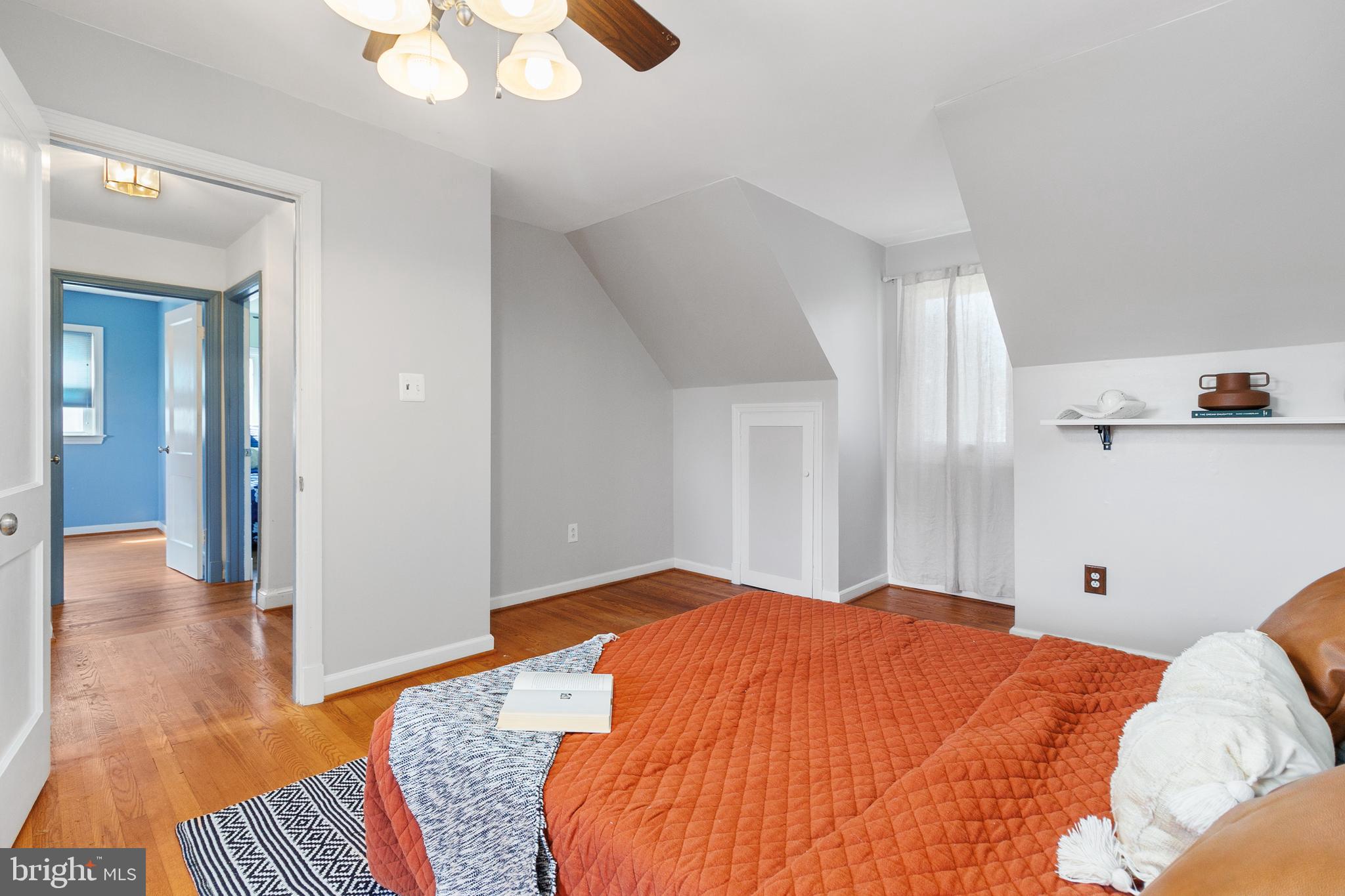 CHESTNUT HILLS - Residential