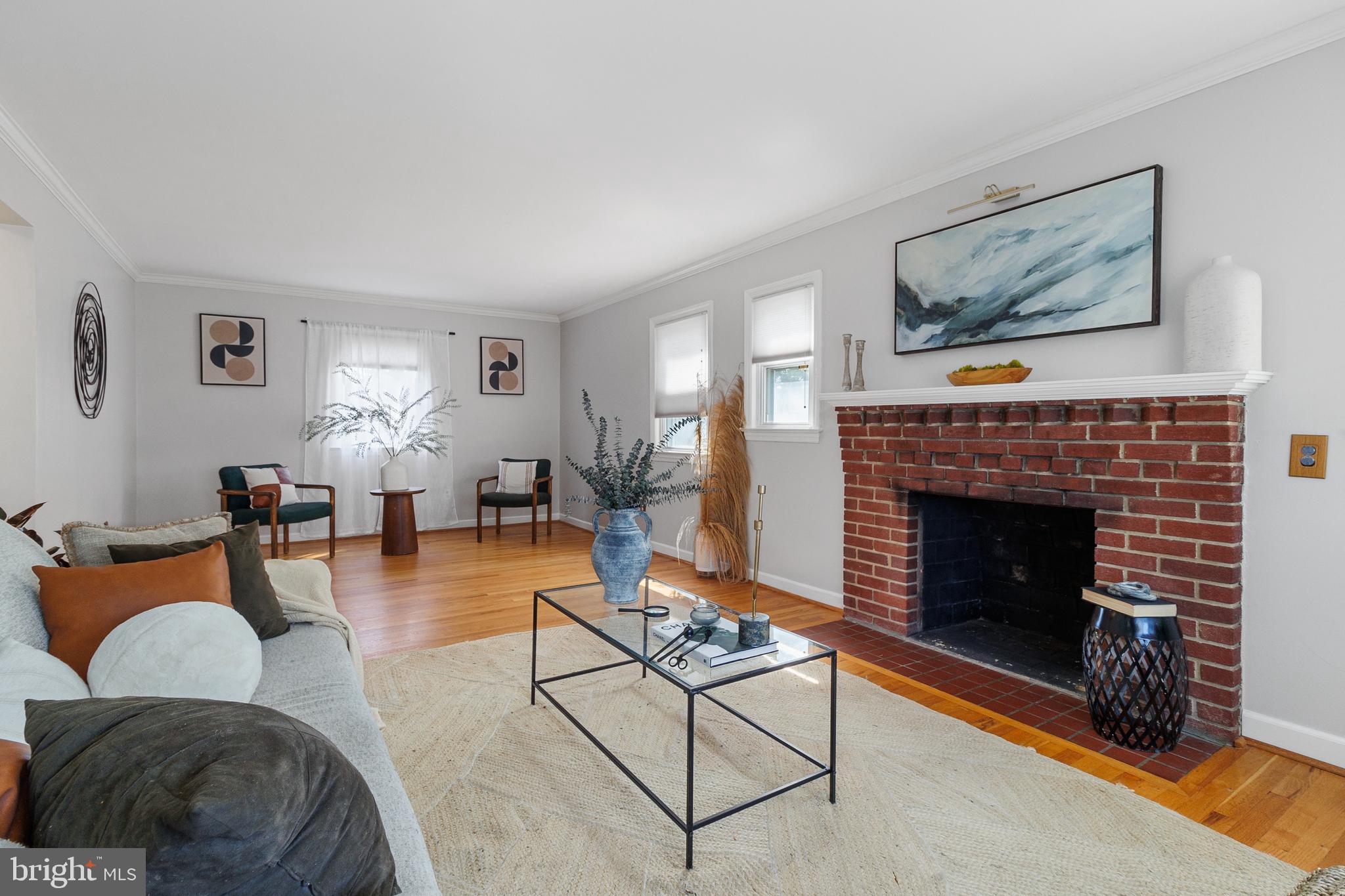 CHESTNUT HILLS - Residential