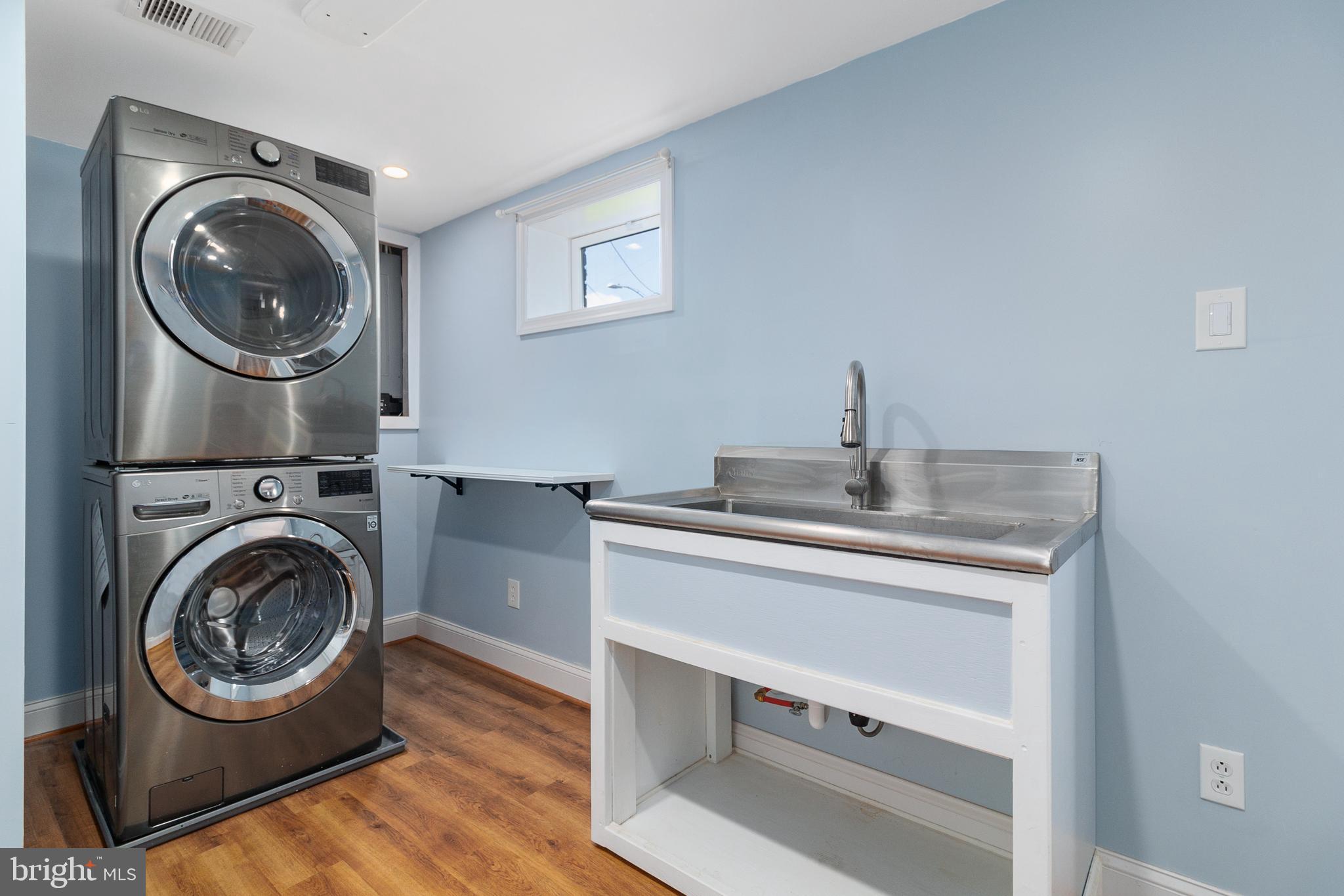 CHESTNUT HILLS - Residential