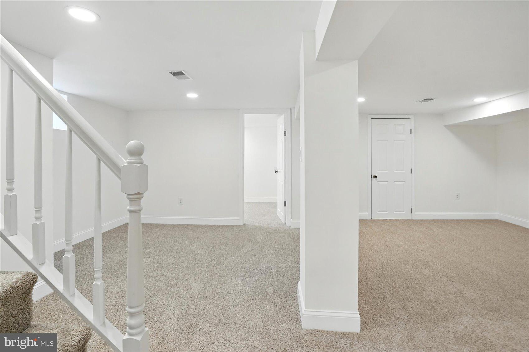 PERRY HALL - Residential