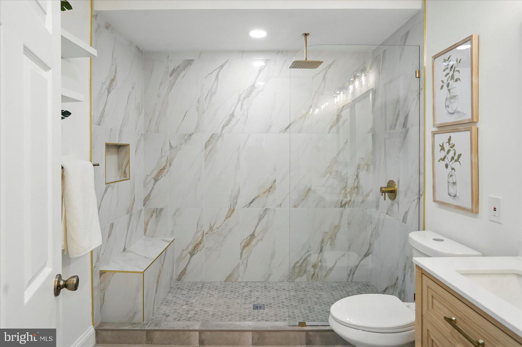 PERRY HALL - Residential