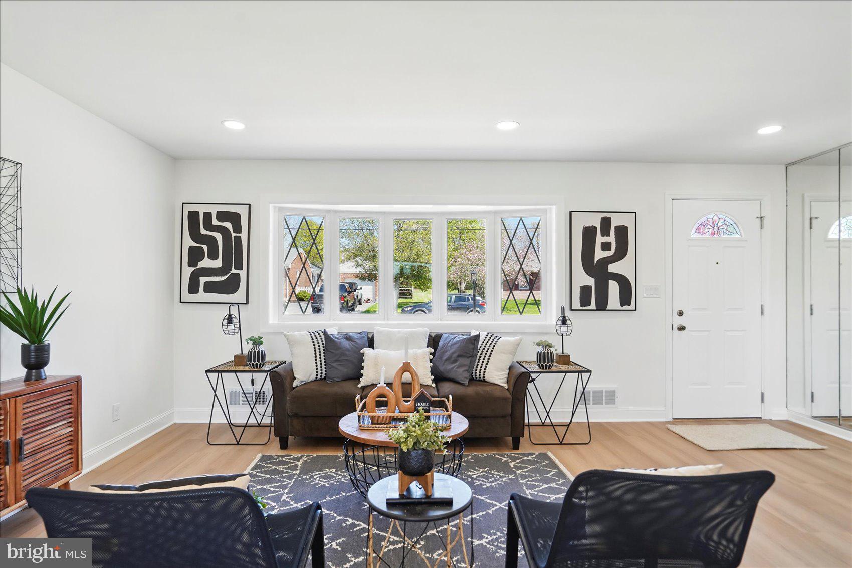 PERRY HALL - Residential