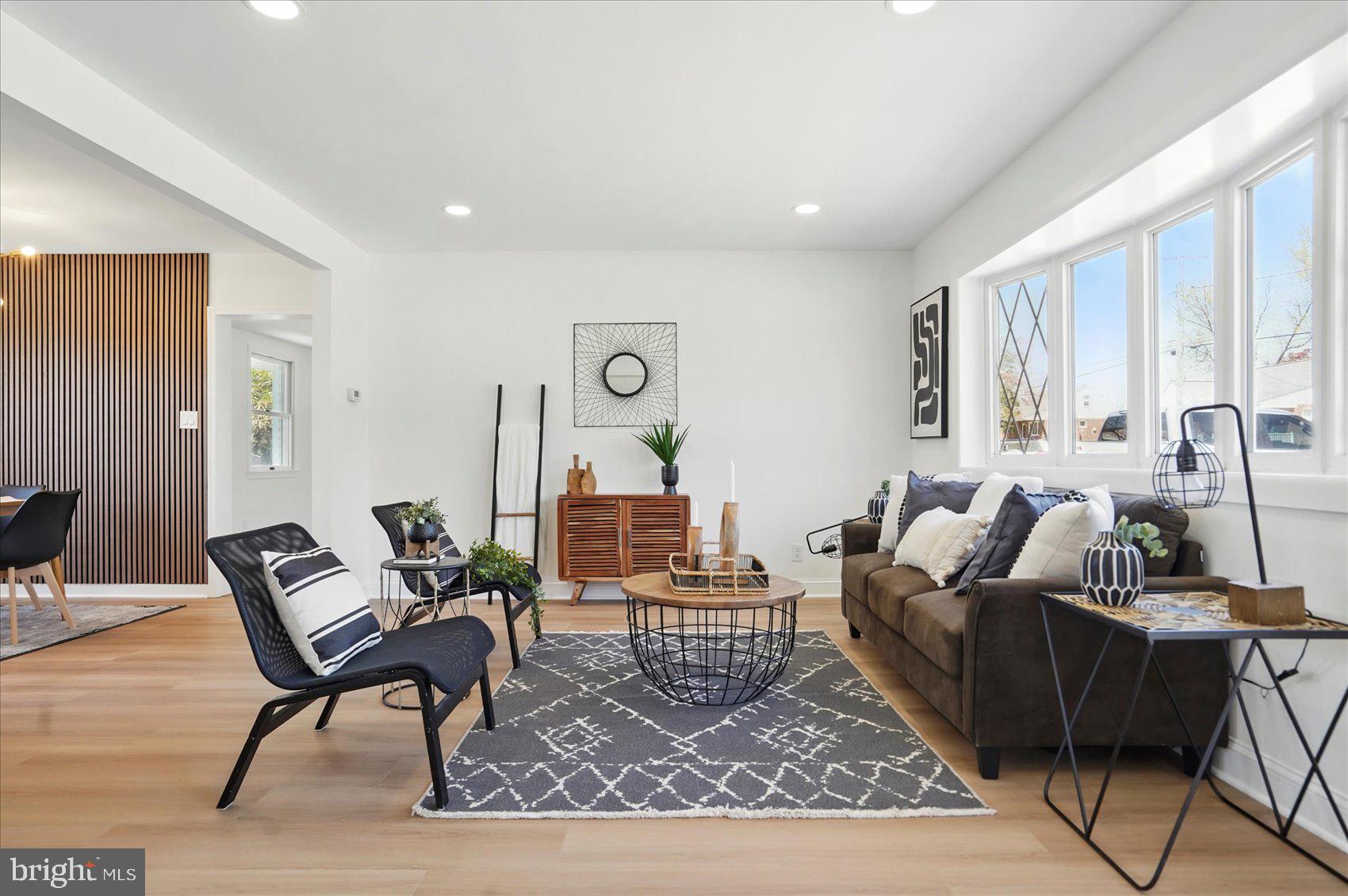 PERRY HALL - Residential