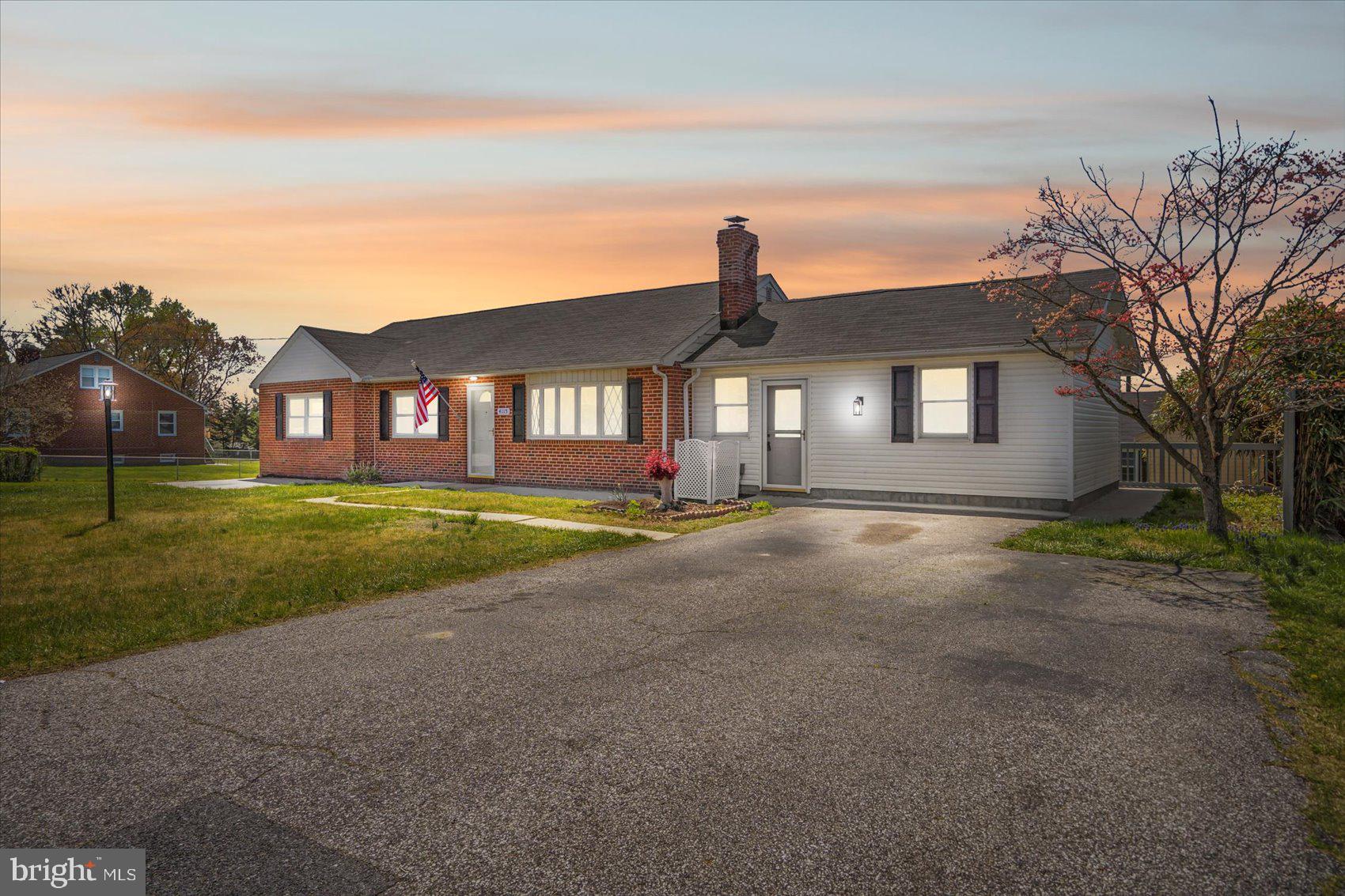 PERRY HALL - Residential