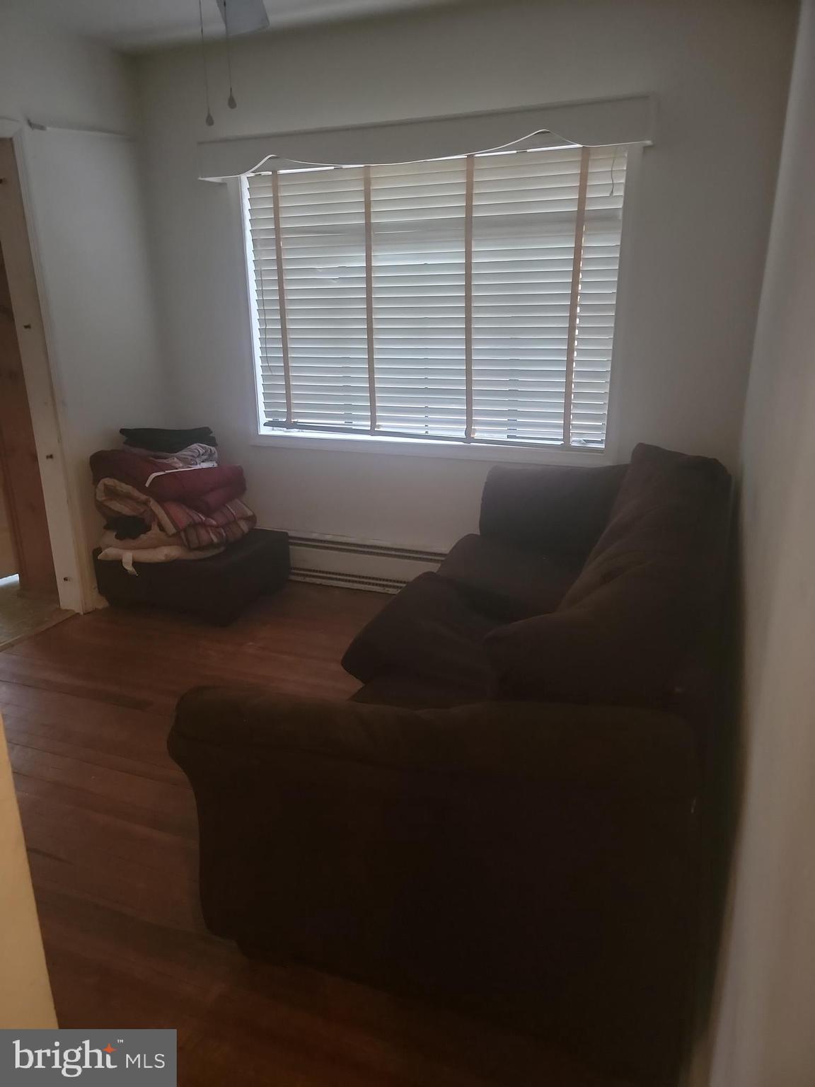 TEMPLE HILLS PARK - Residential