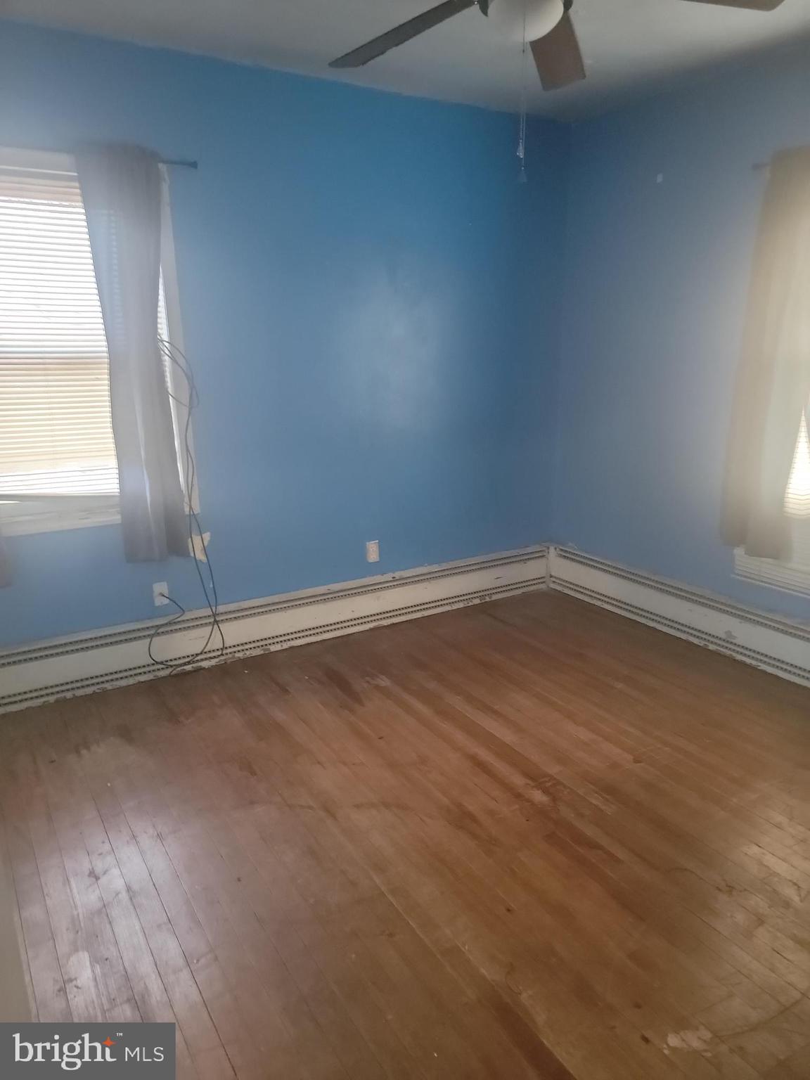 TEMPLE HILLS PARK - Residential