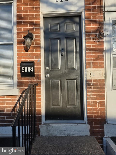 Townhouse For Sale - 412 N Harrison Street<br/> WILMINGTON, DE 19805