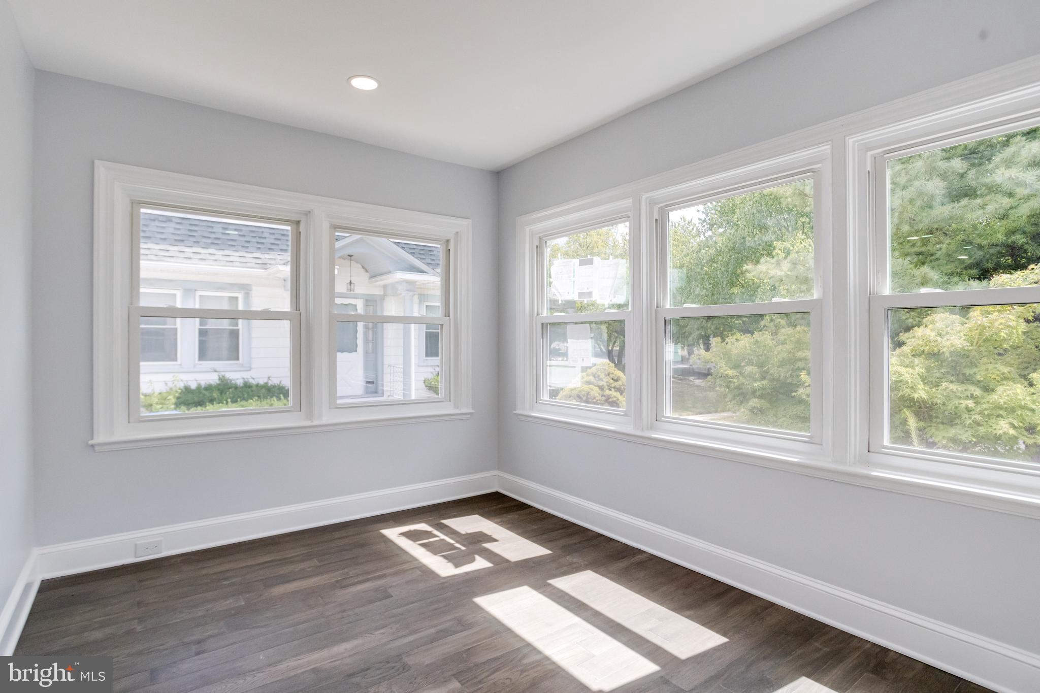 FOREST PARK - Residential