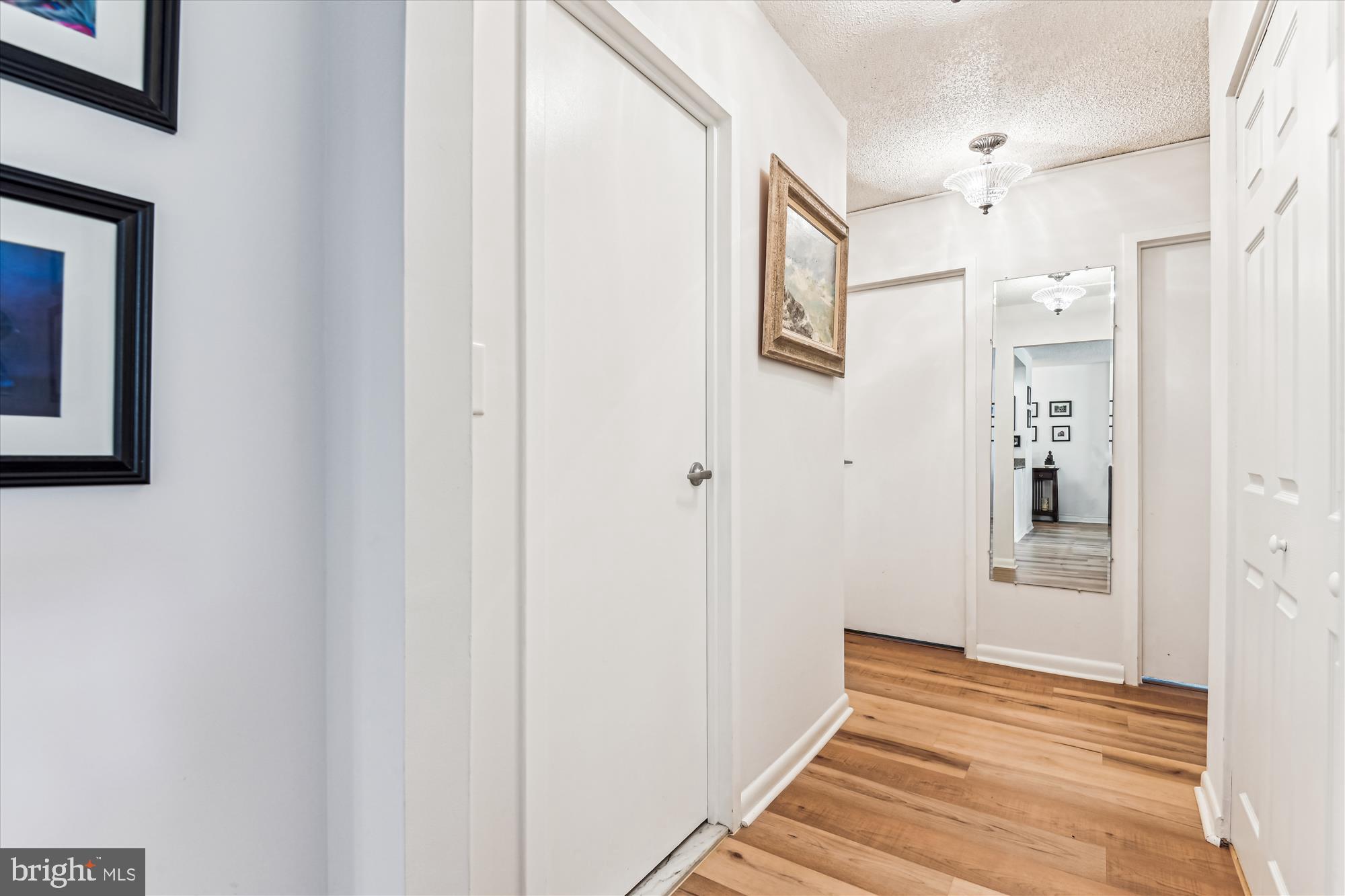 THE RIDGELY - Residential