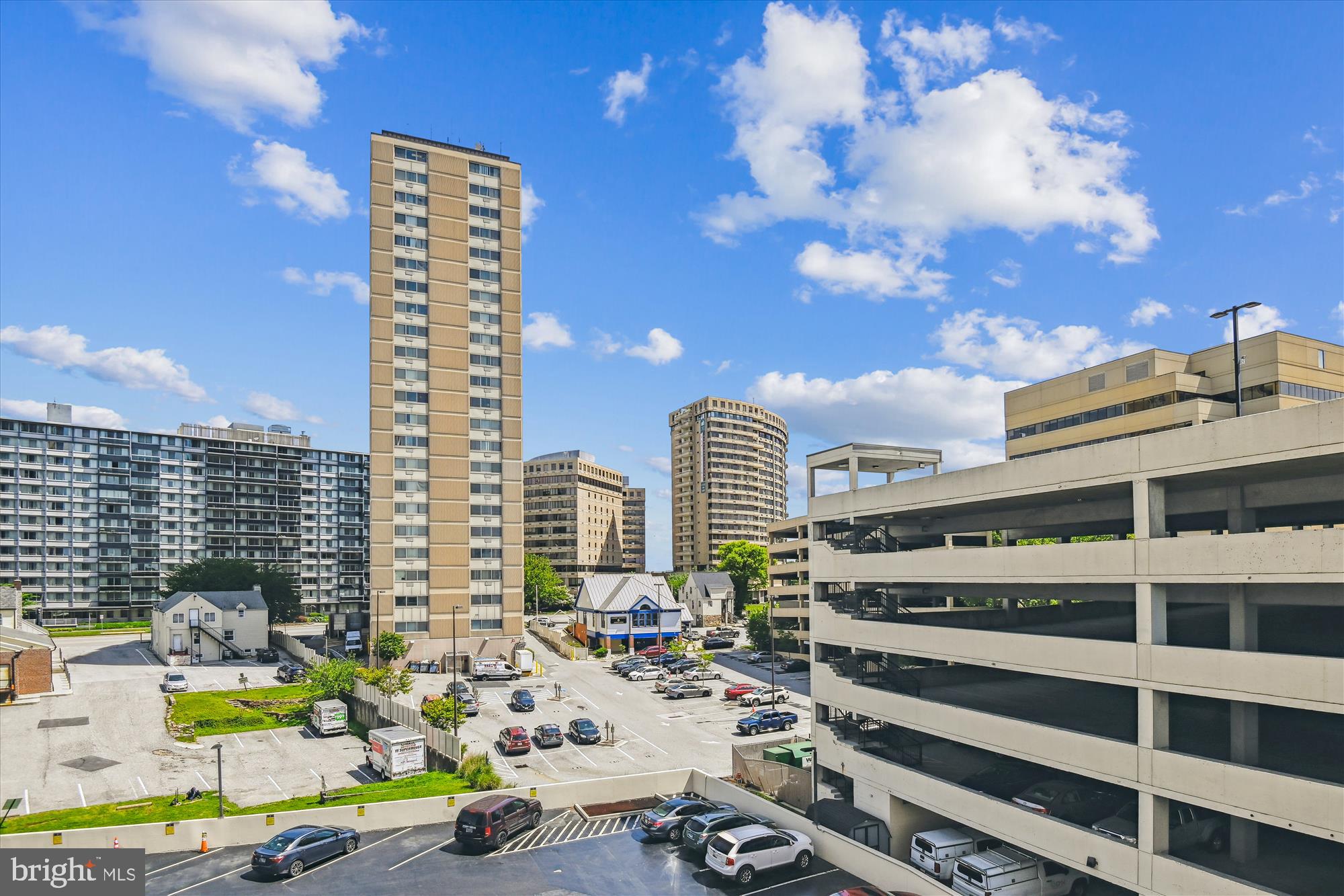 THE RIDGELY - Residential