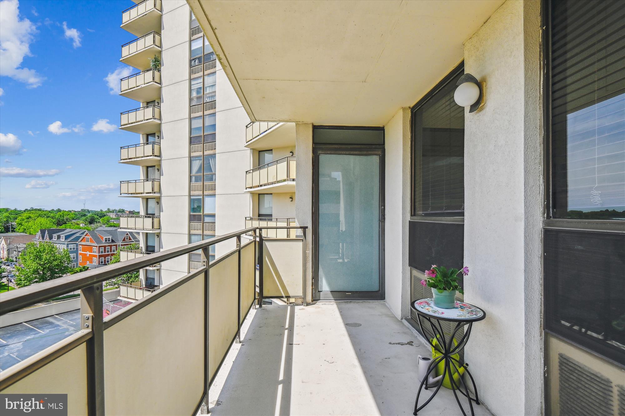 THE RIDGELY - Residential
