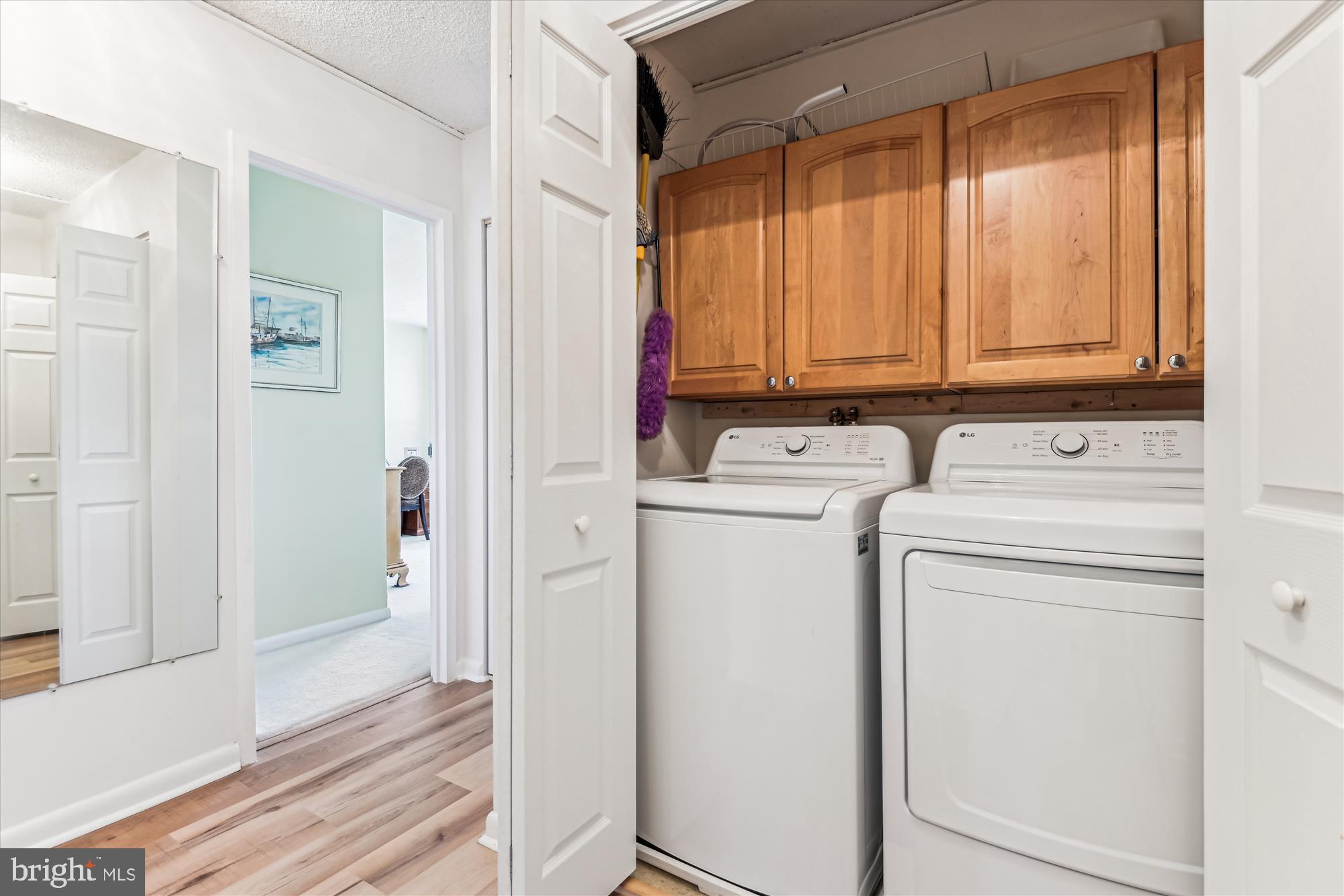 THE RIDGELY - Residential