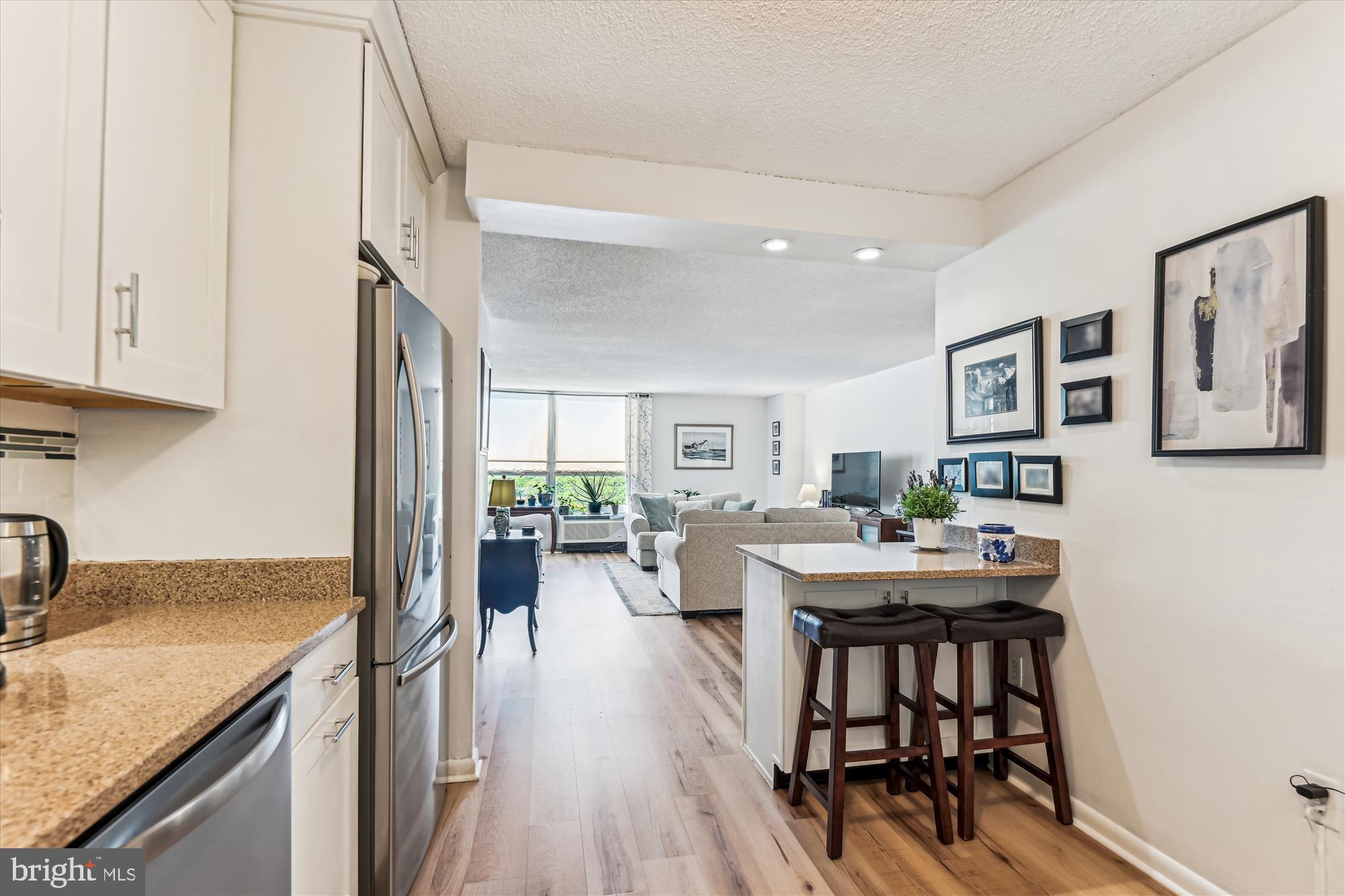 THE RIDGELY - Residential