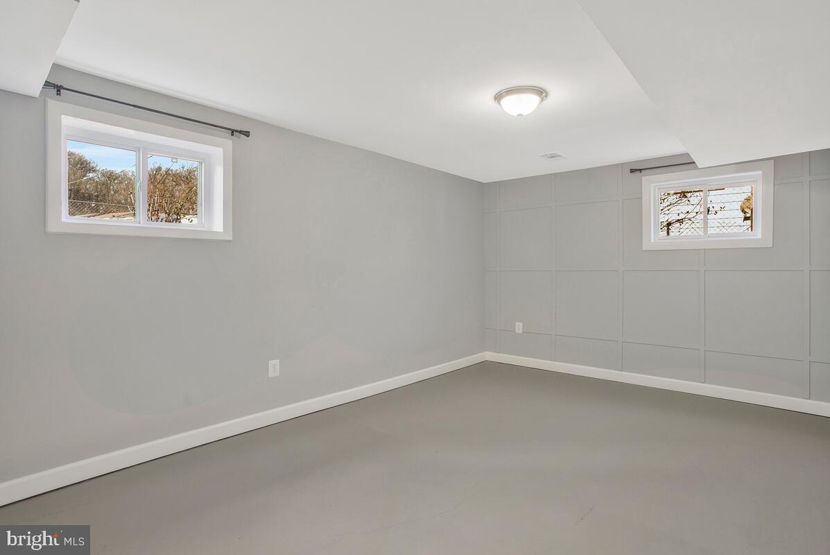 PLEASANT VALLEY - Residential