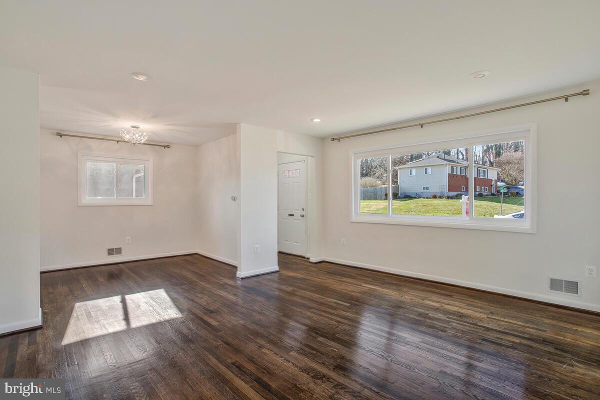 PLEASANT VALLEY - Residential