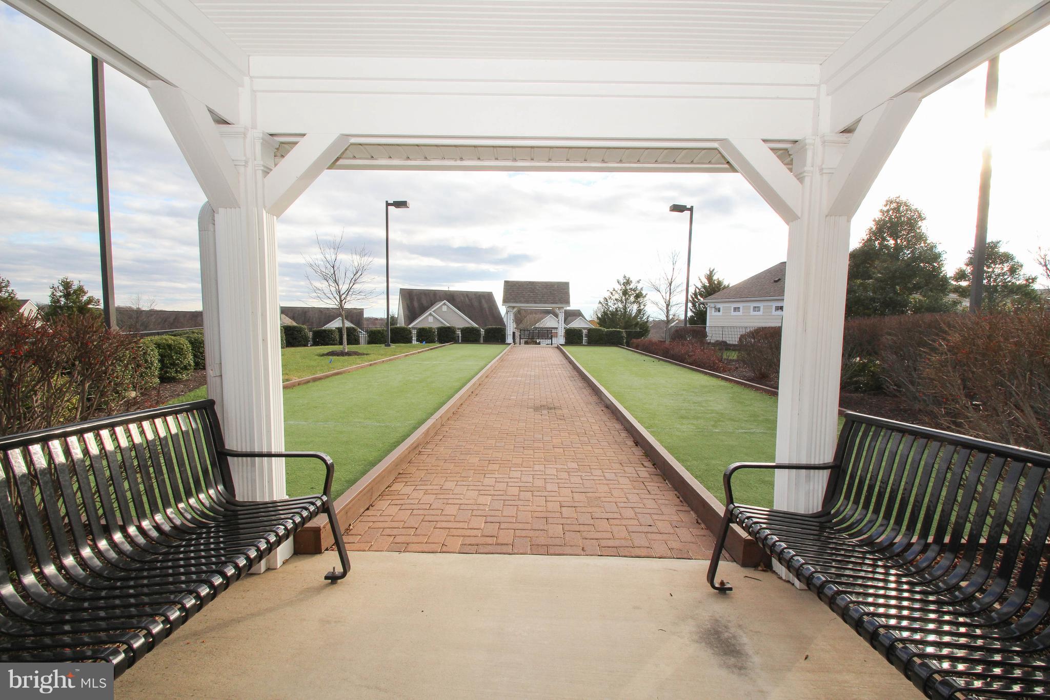 FALLS RUN - Residential Lease