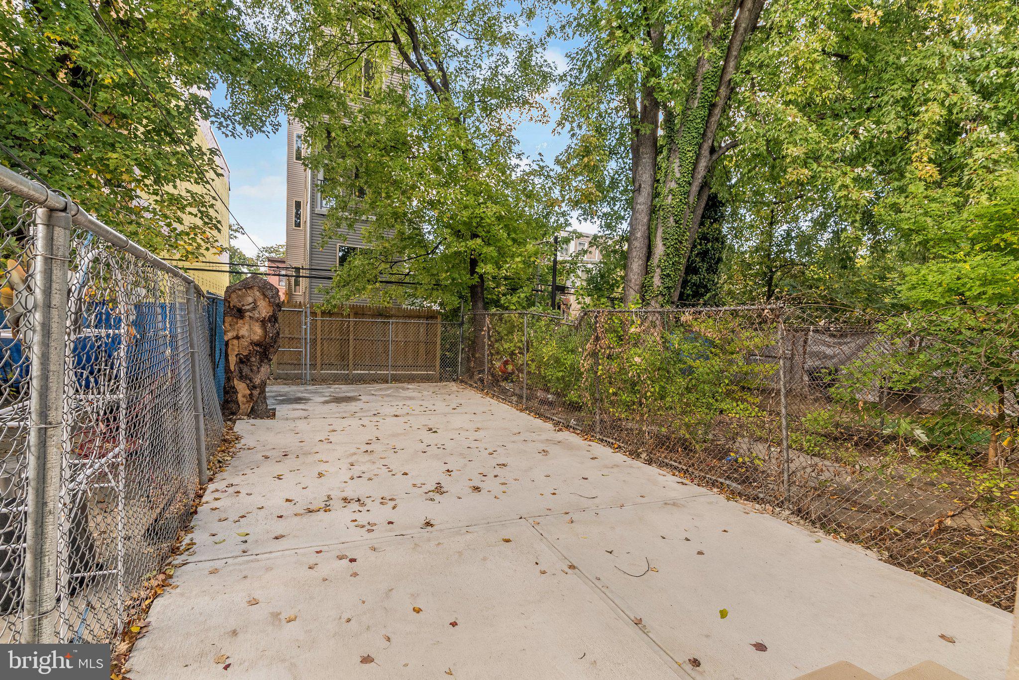 PHILADELPHIA (NORTH) - Residential