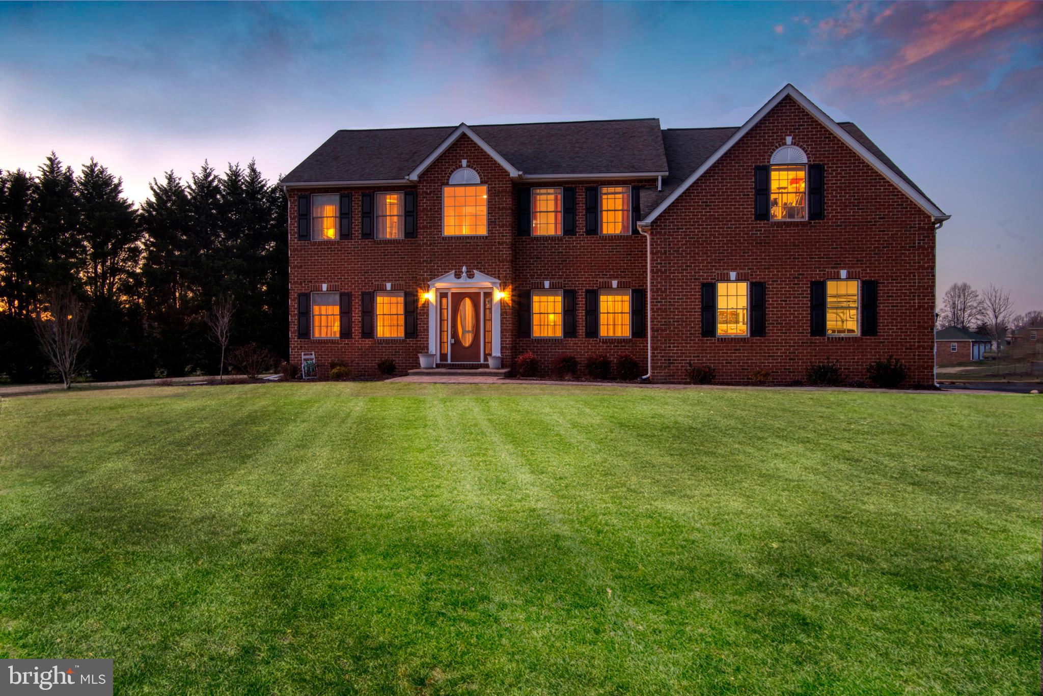 HORSE RANGE FARM - Residential