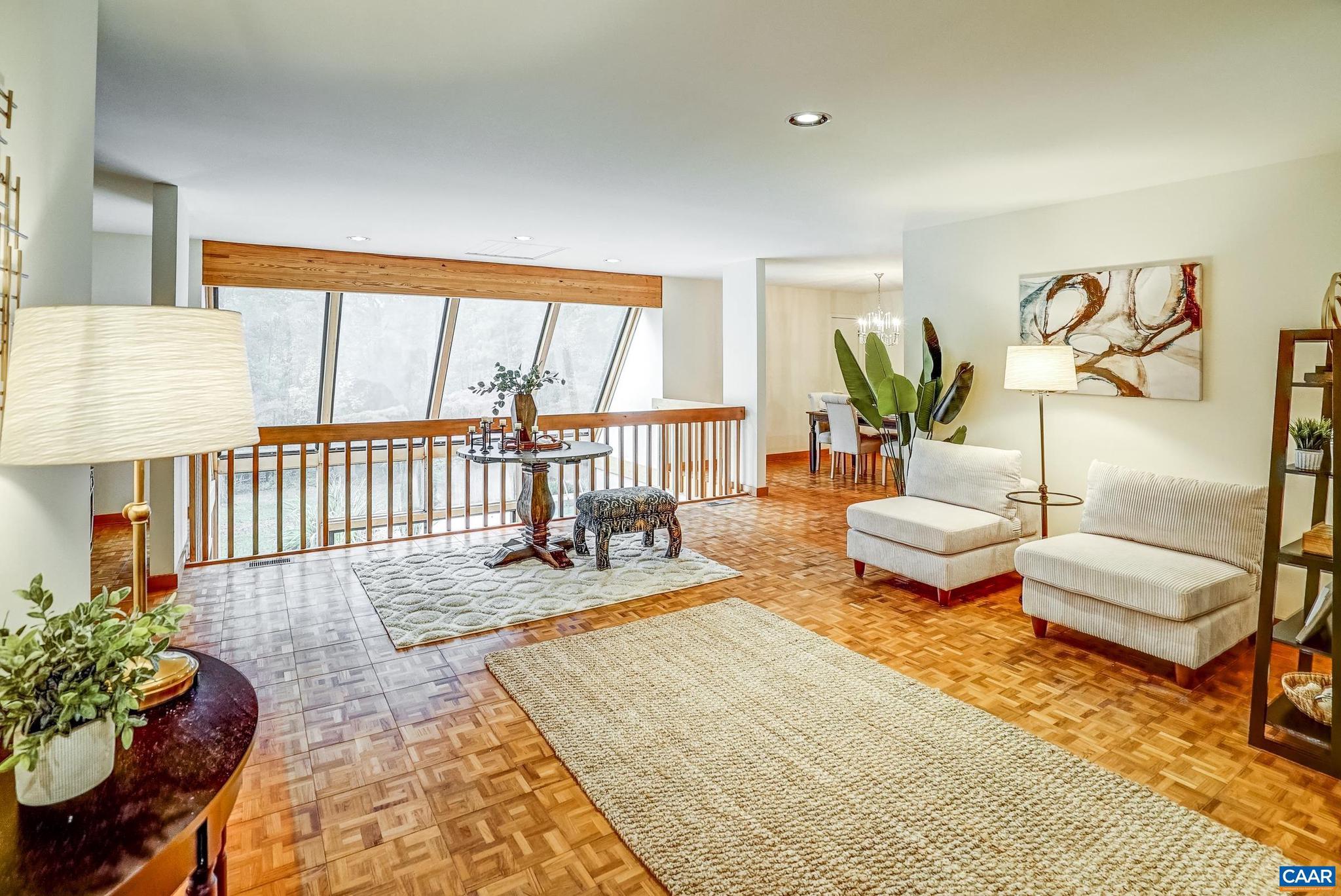 REVEILLE FARM - Residential