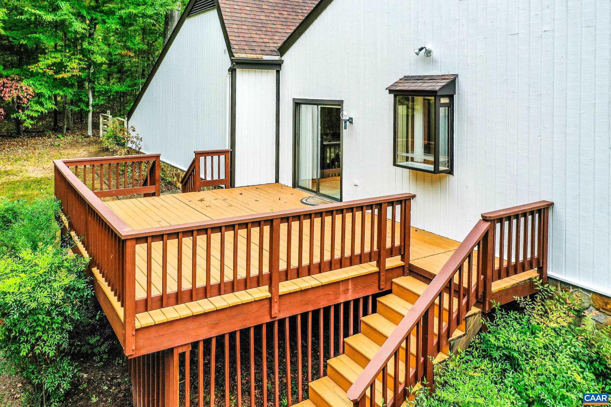 REVEILLE FARM - Residential