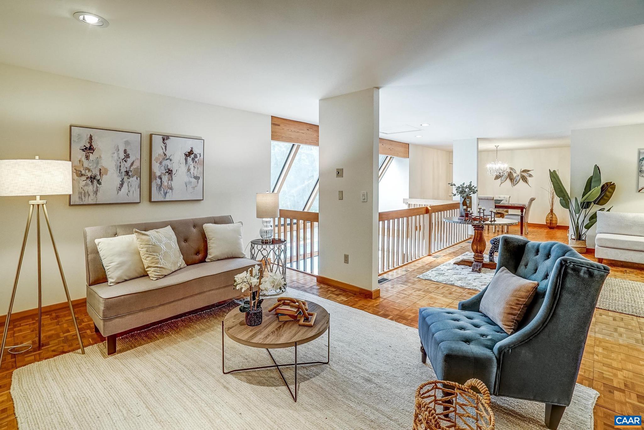 REVEILLE FARM - Residential