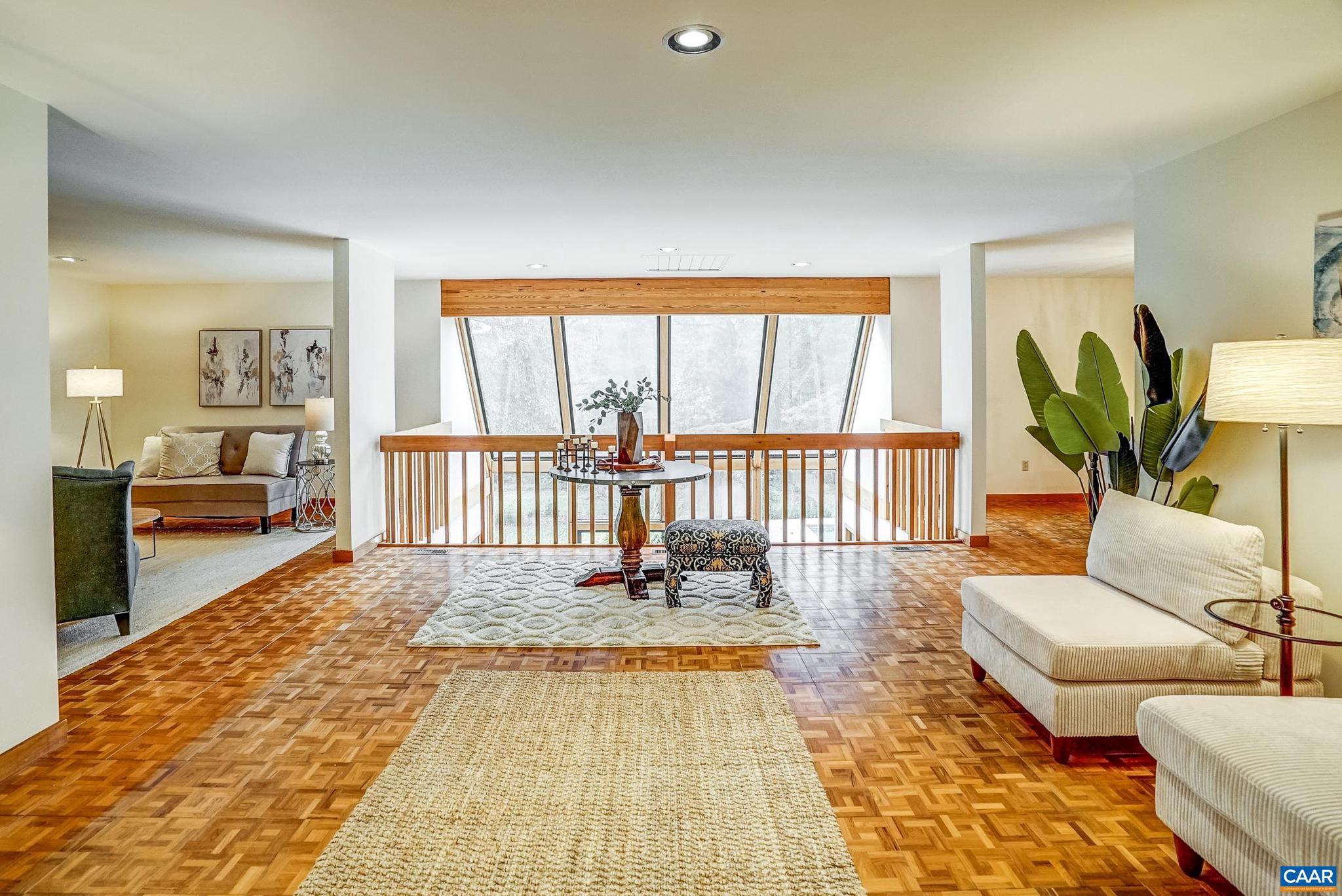 REVEILLE FARM - Residential