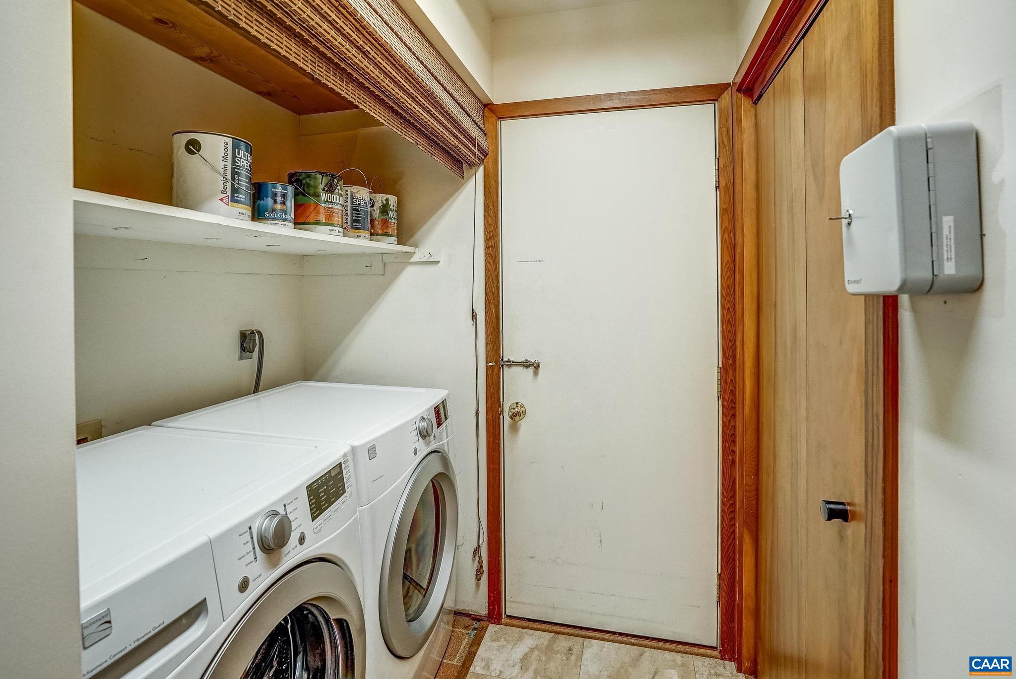 REVEILLE FARM - Residential