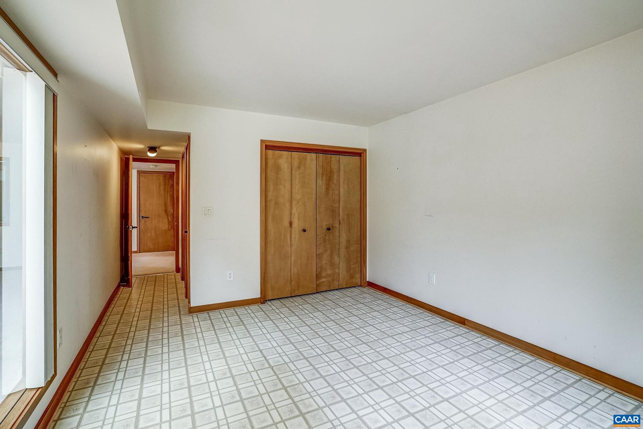 REVEILLE FARM - Residential