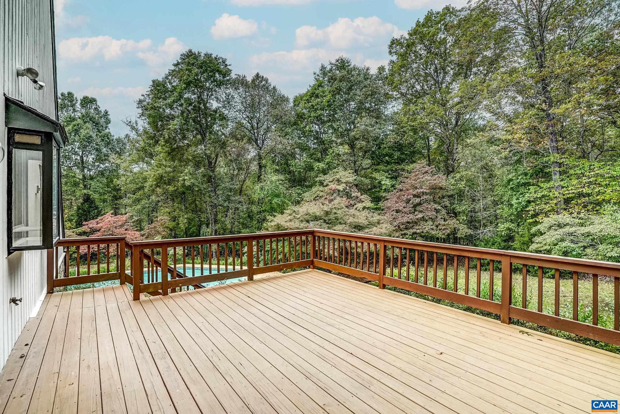 REVEILLE FARM - Residential