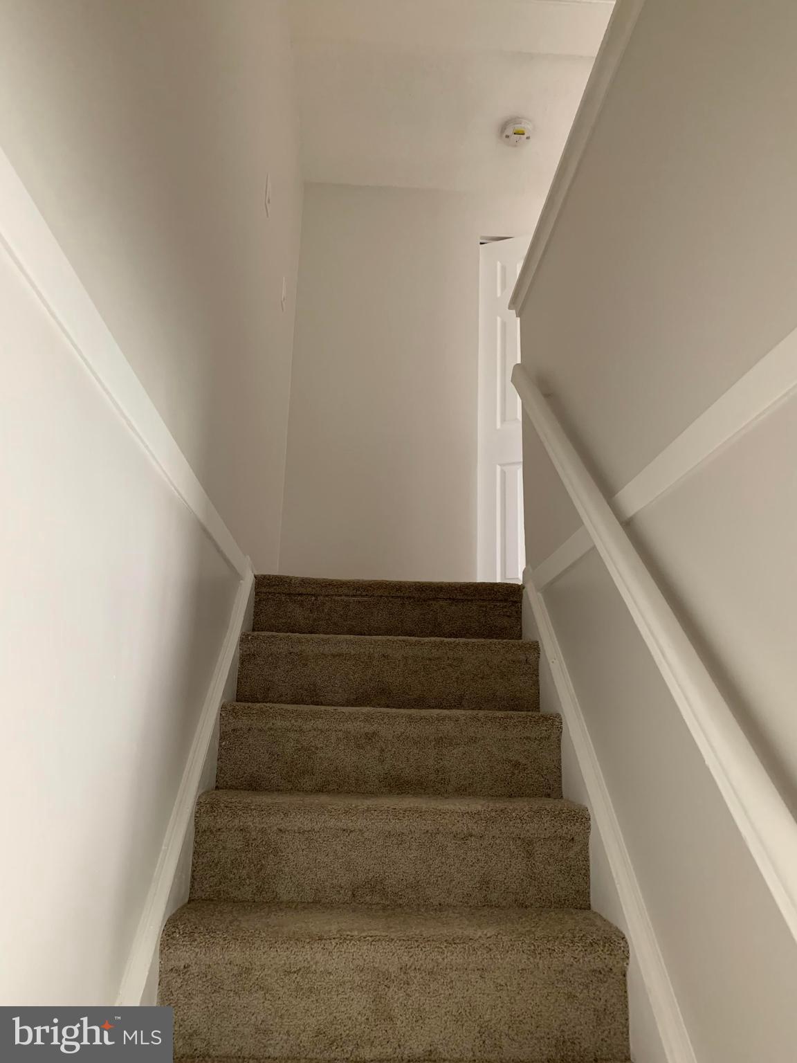 MARYS CHOICE - Residential Lease