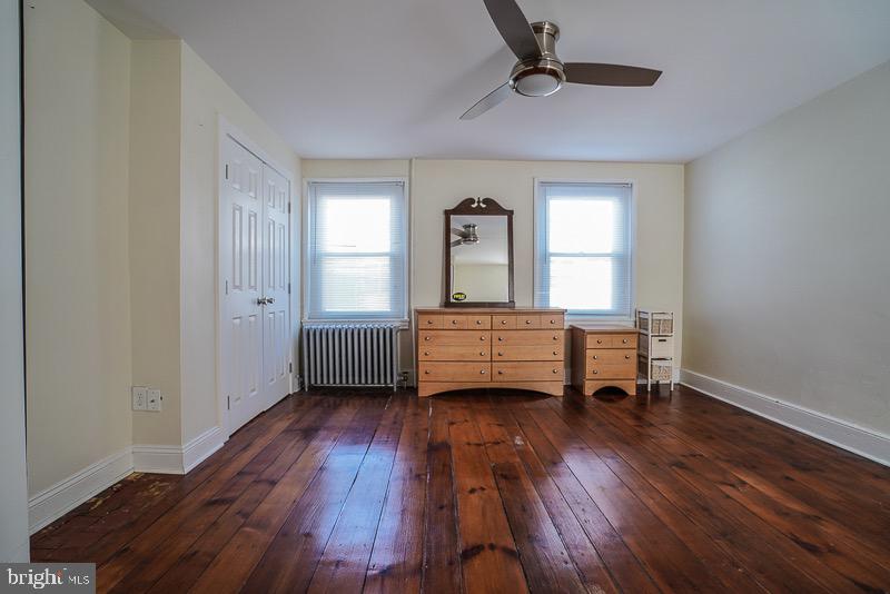 PORT RICHMOND - Residential