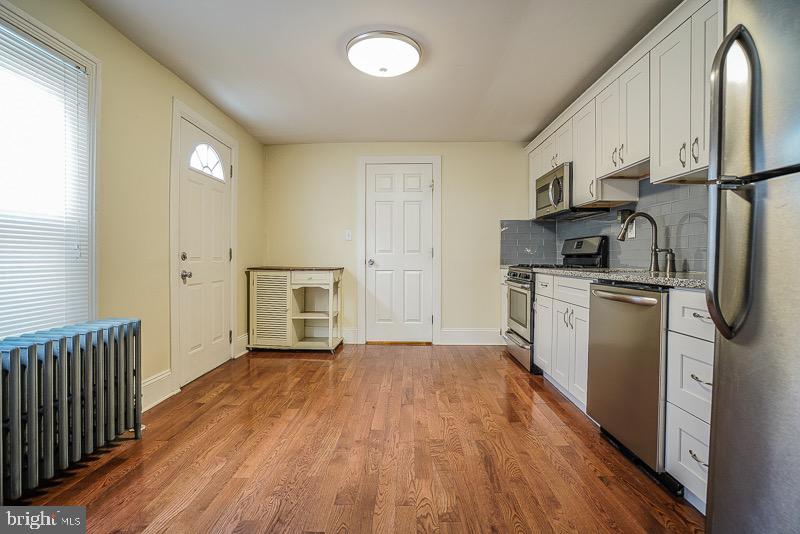 PORT RICHMOND - Residential