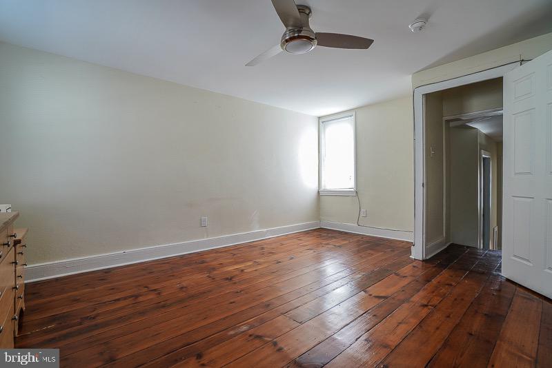 PORT RICHMOND - Residential