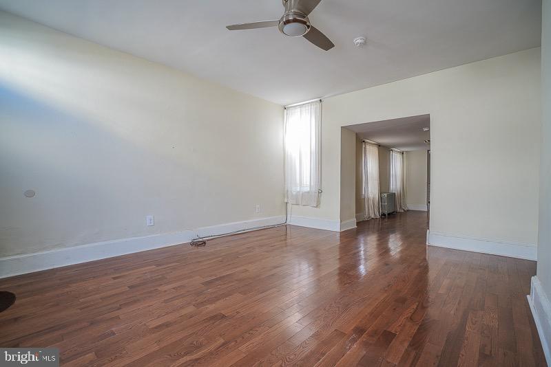 PORT RICHMOND - Residential