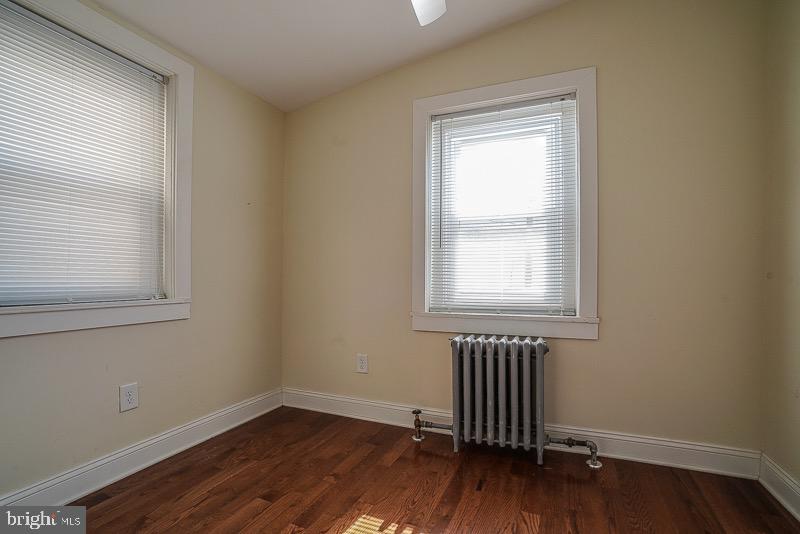 PORT RICHMOND - Residential