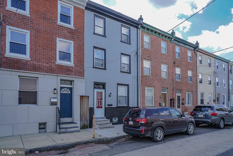 PORT RICHMOND - Residential