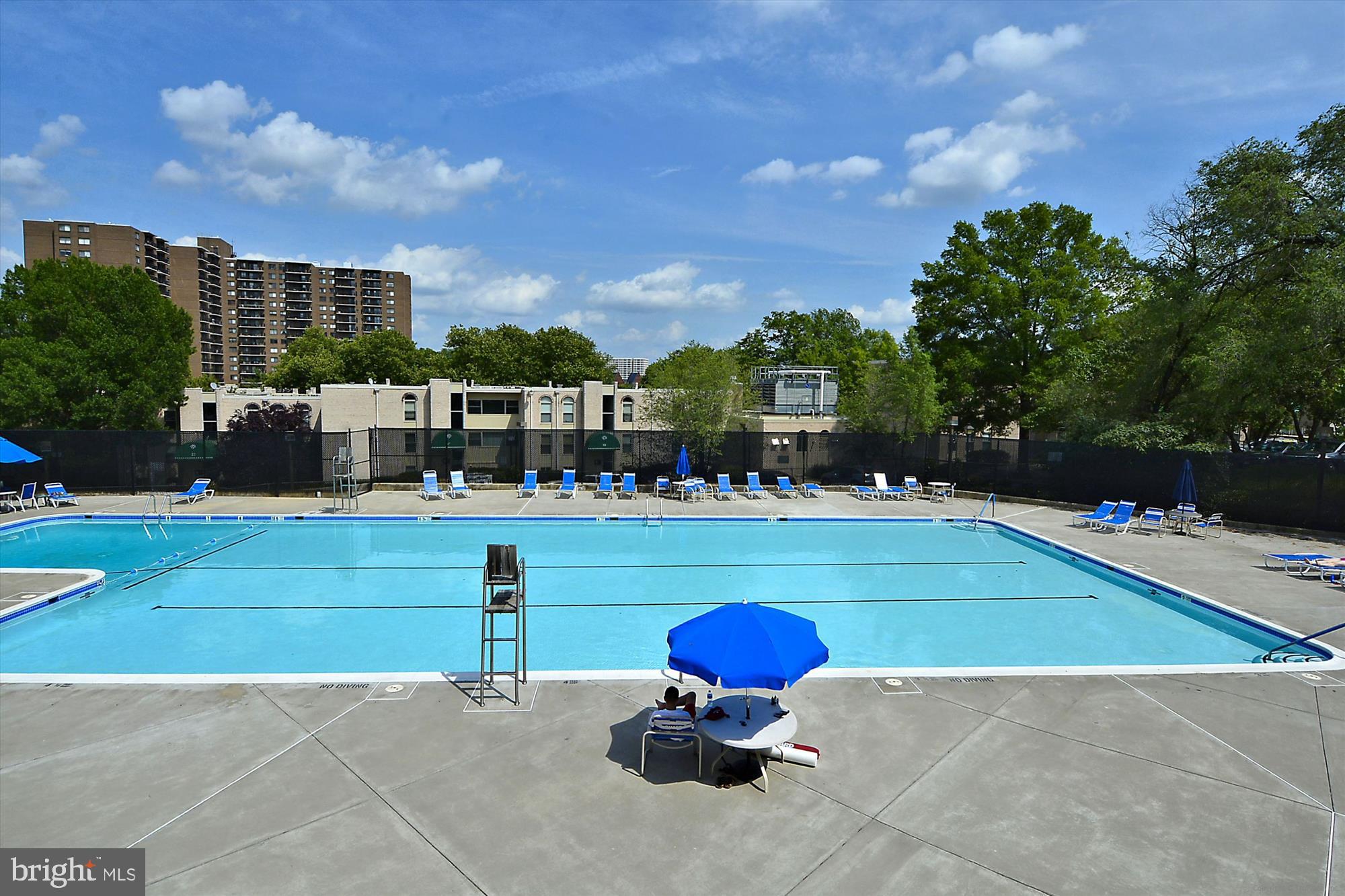 GREENHOUSE - Residential Lease