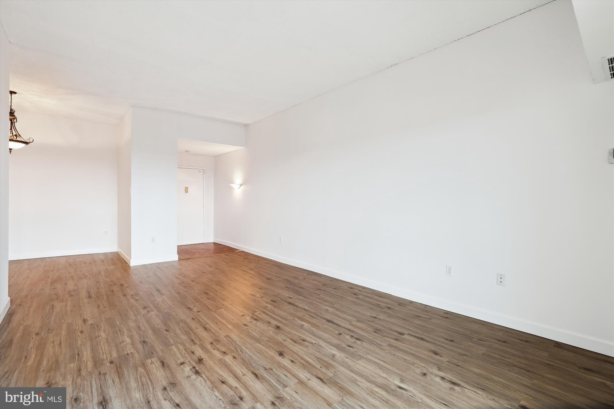 GREENHOUSE - Residential Lease