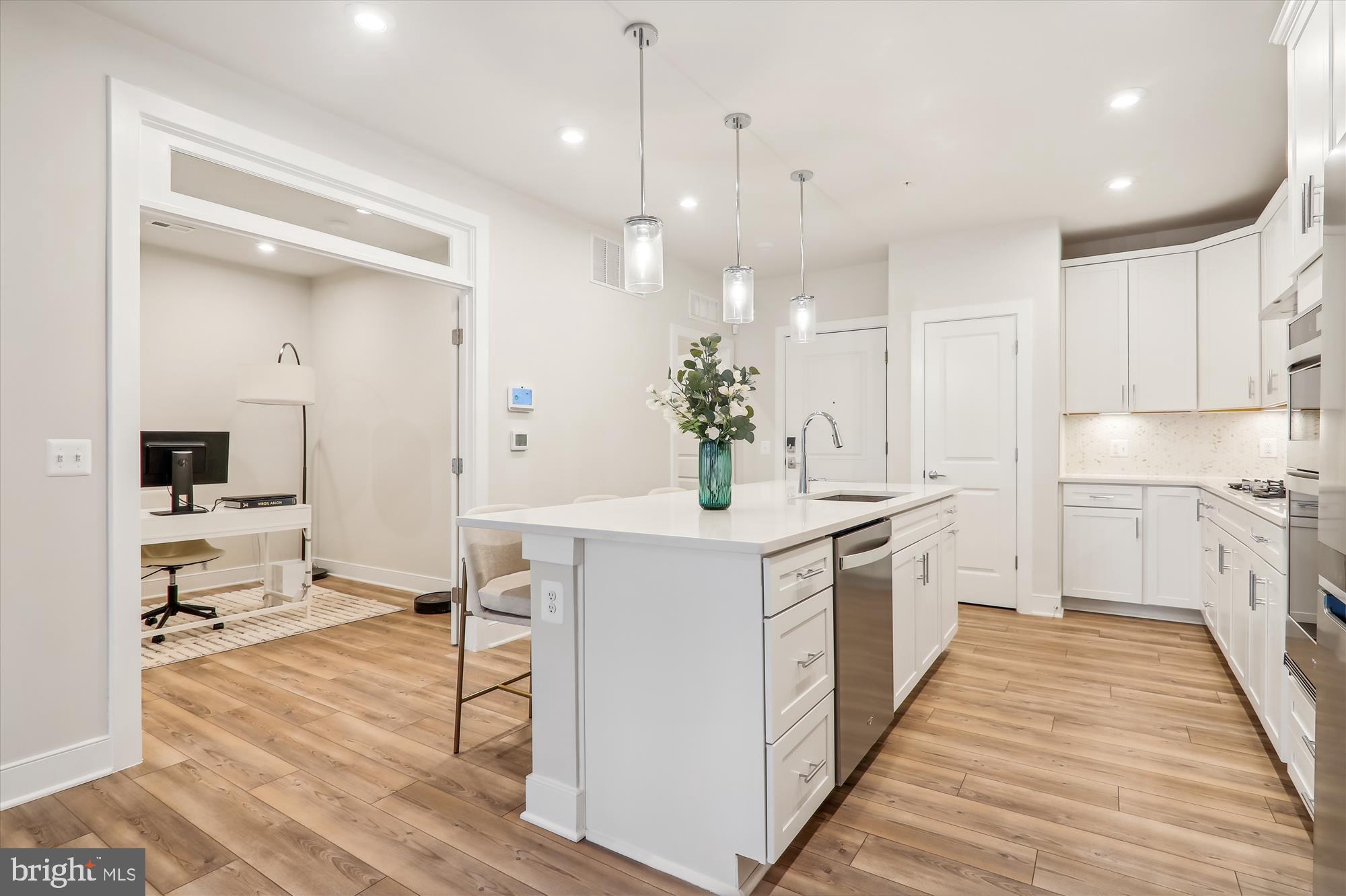 104 SAINT IVES PLACE 209