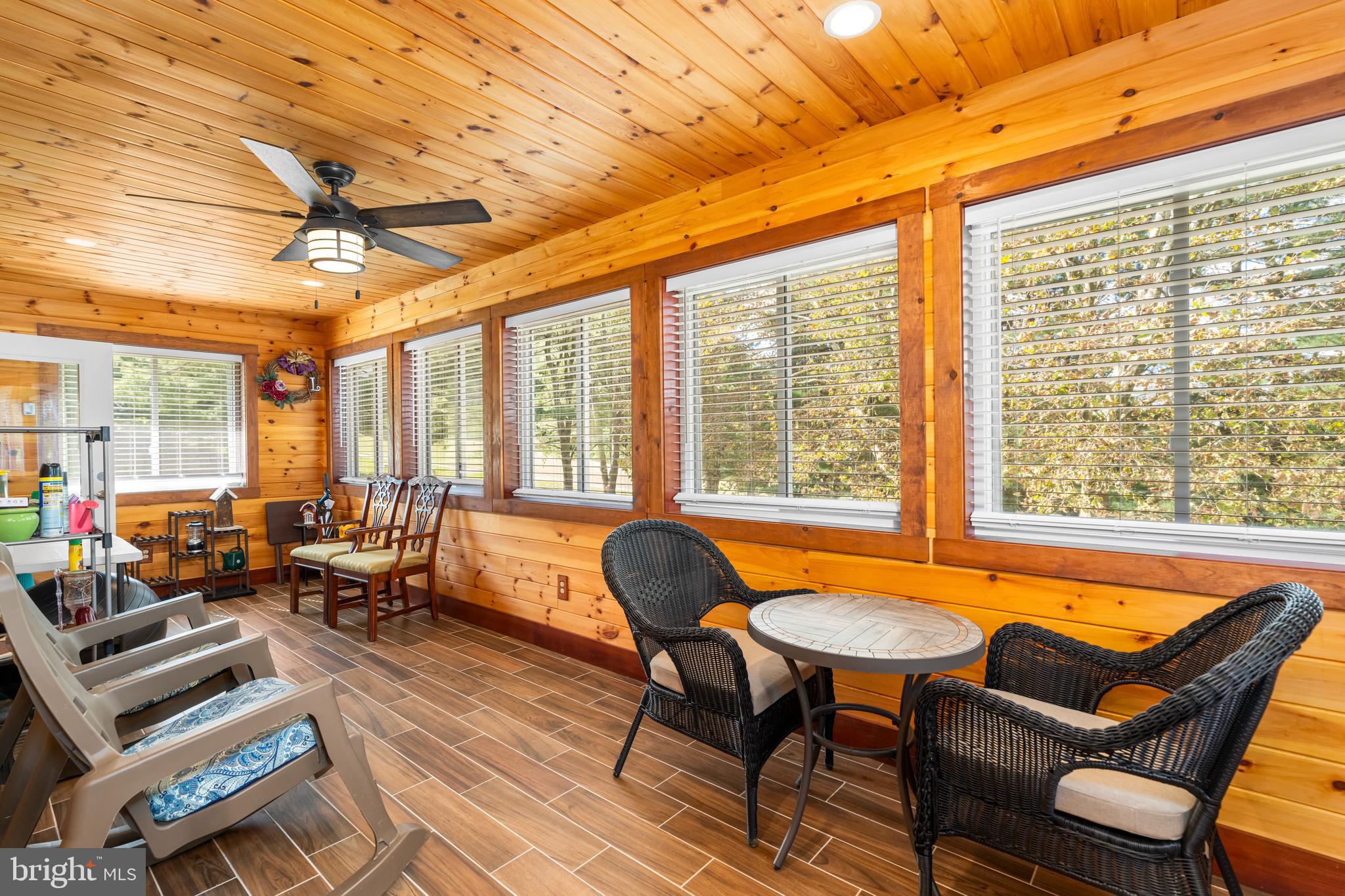 MONKTON - Residential