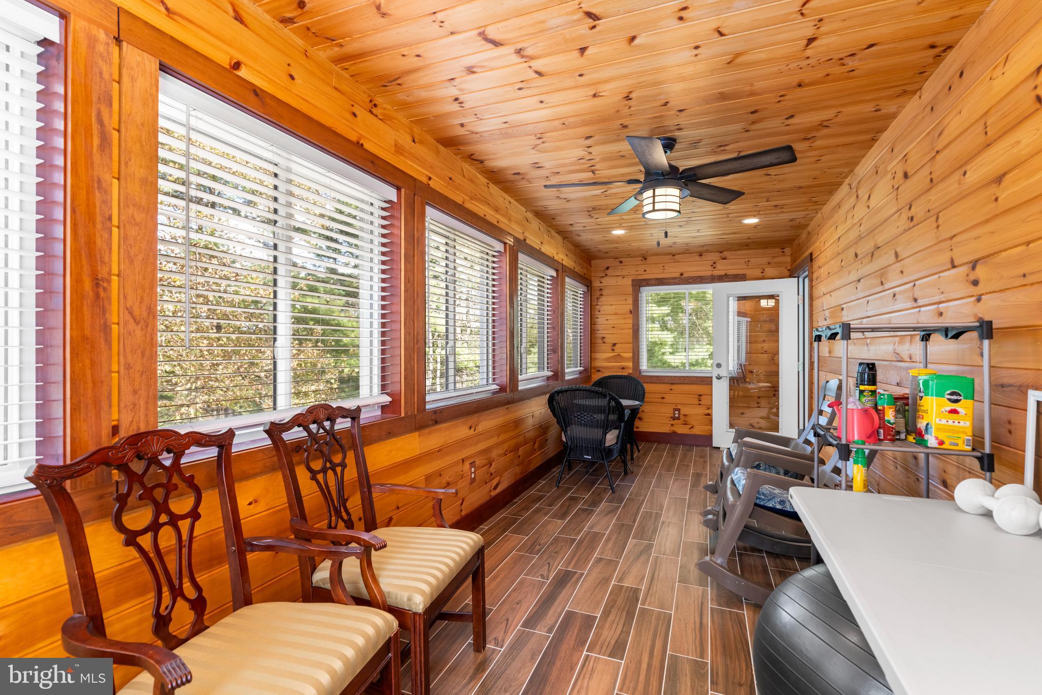 MONKTON - Residential